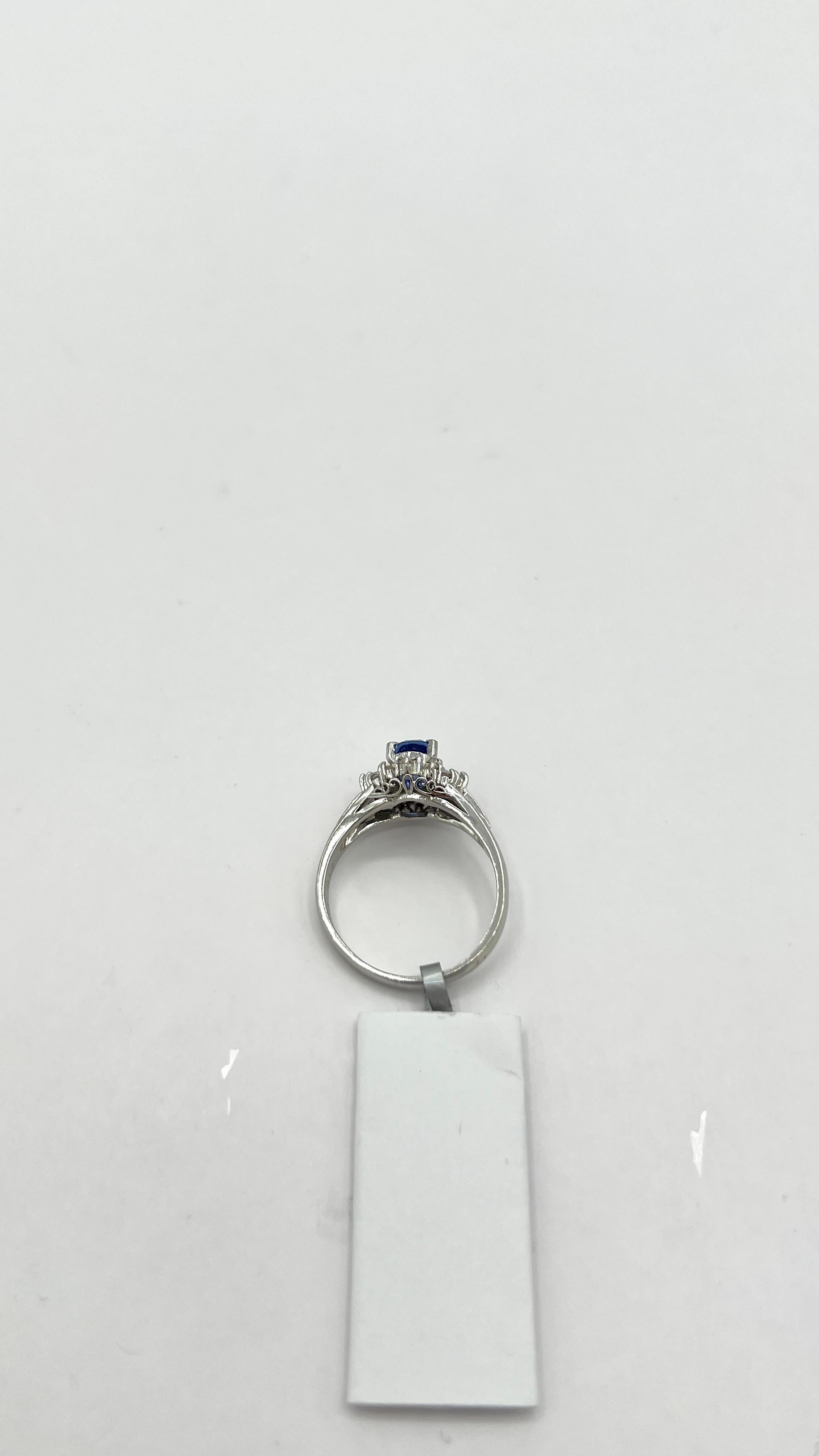 Blue Sapphire and White Diamond Cluster Ring in Platinum For Sale 1