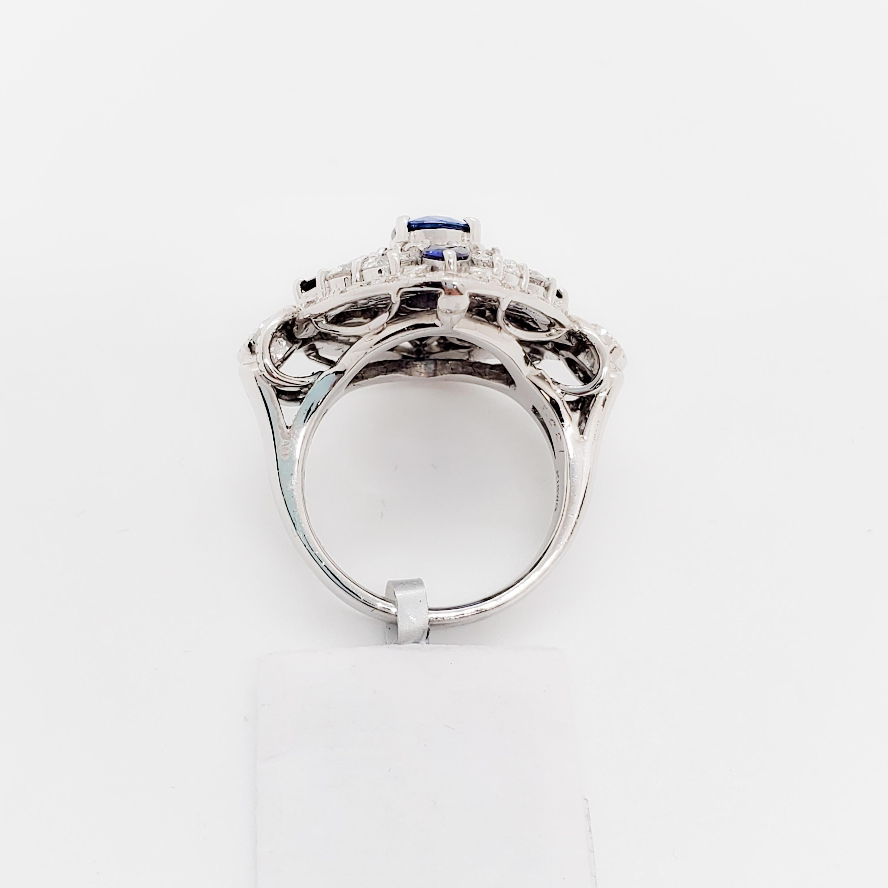 Women's or Men's Blue Sapphire and White Diamond Cocktail Ring in 18 Karat White Gold For Sale