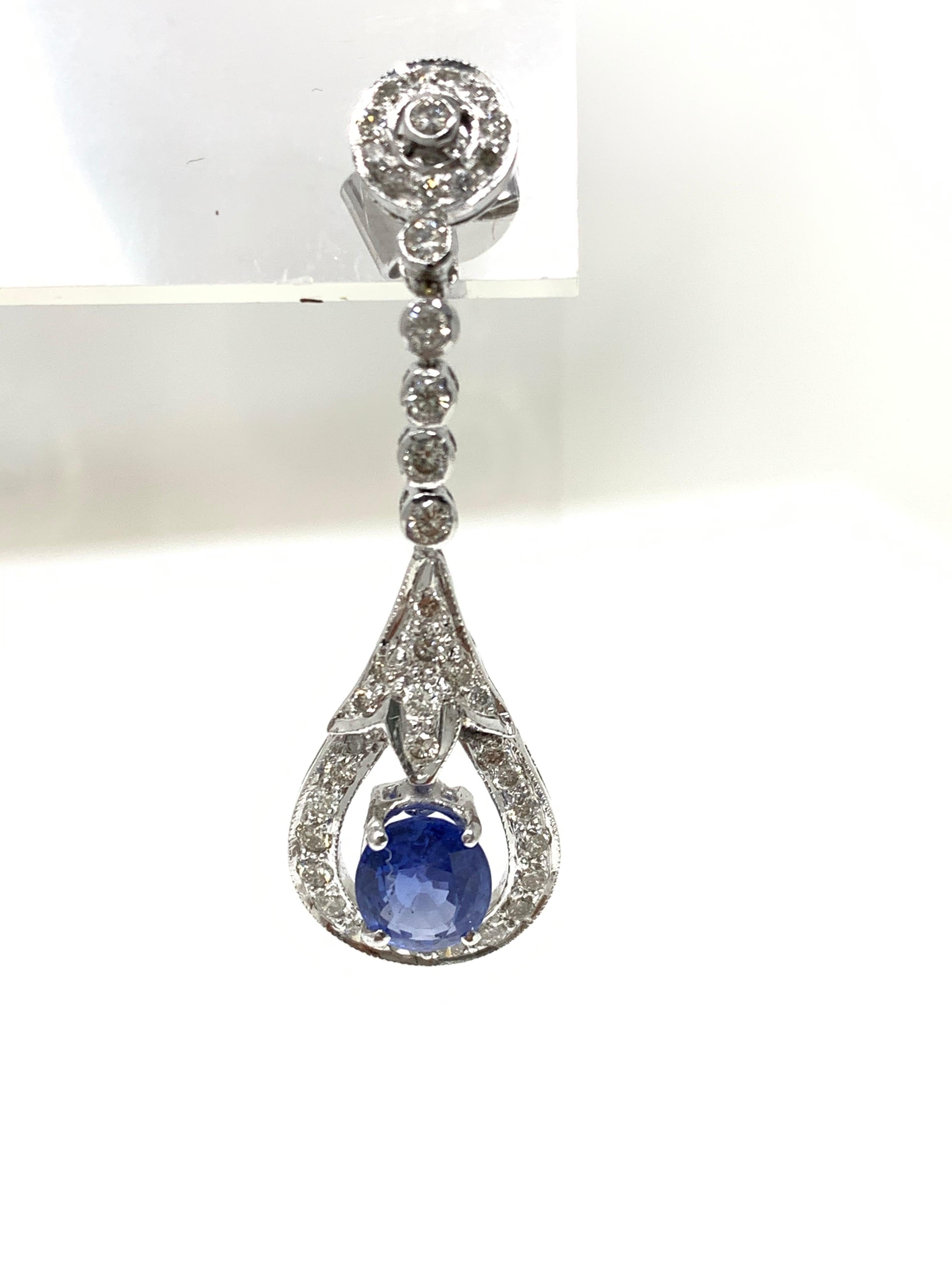Blue Sapphire and White Diamond Dangle Earrings in 14 Karat Gold In New Condition For Sale In New York, NY