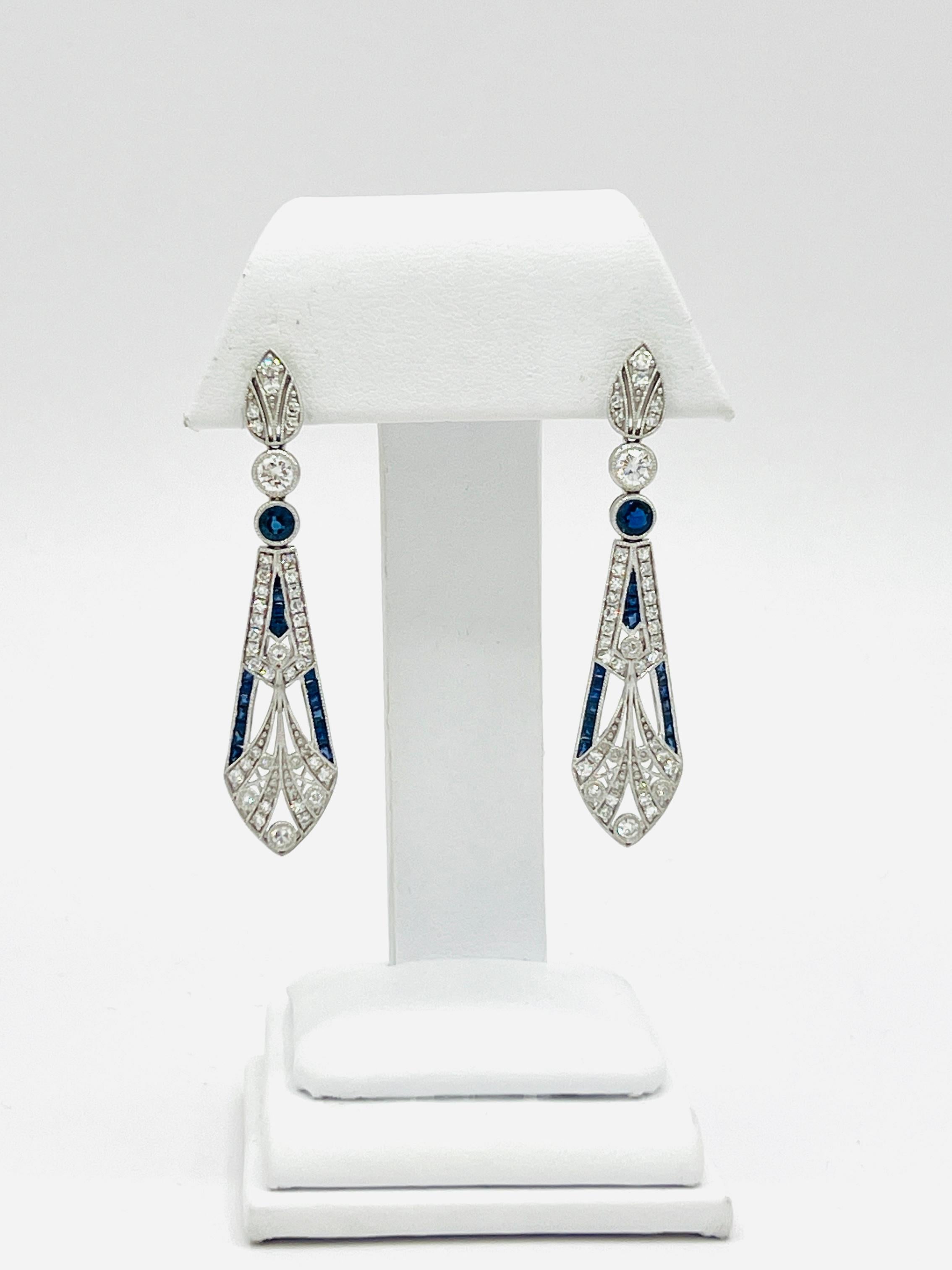 Ohrringe mit blauem Saphir und weißem Diamant aus Platin für Damen oder Herren