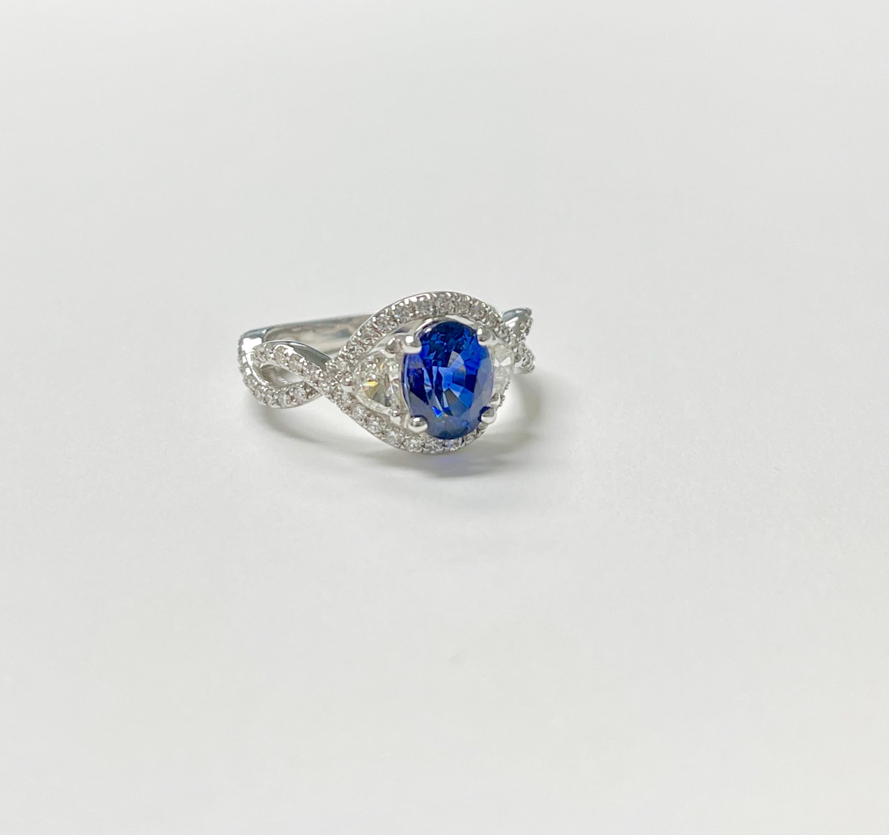 Blue Sapphire and White Diamond Engagement Ring in 18k White Gold For Sale 3