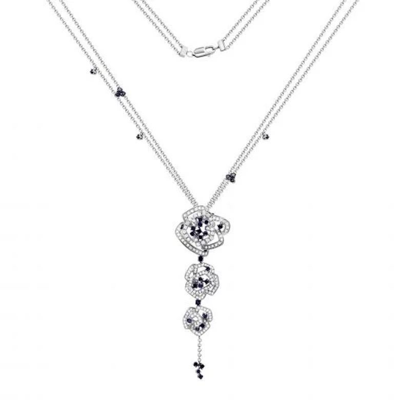 Blue Sapphire and White Diamond Royal Pendant 18K Gold Necklace In New Condition For Sale In Genève, GE