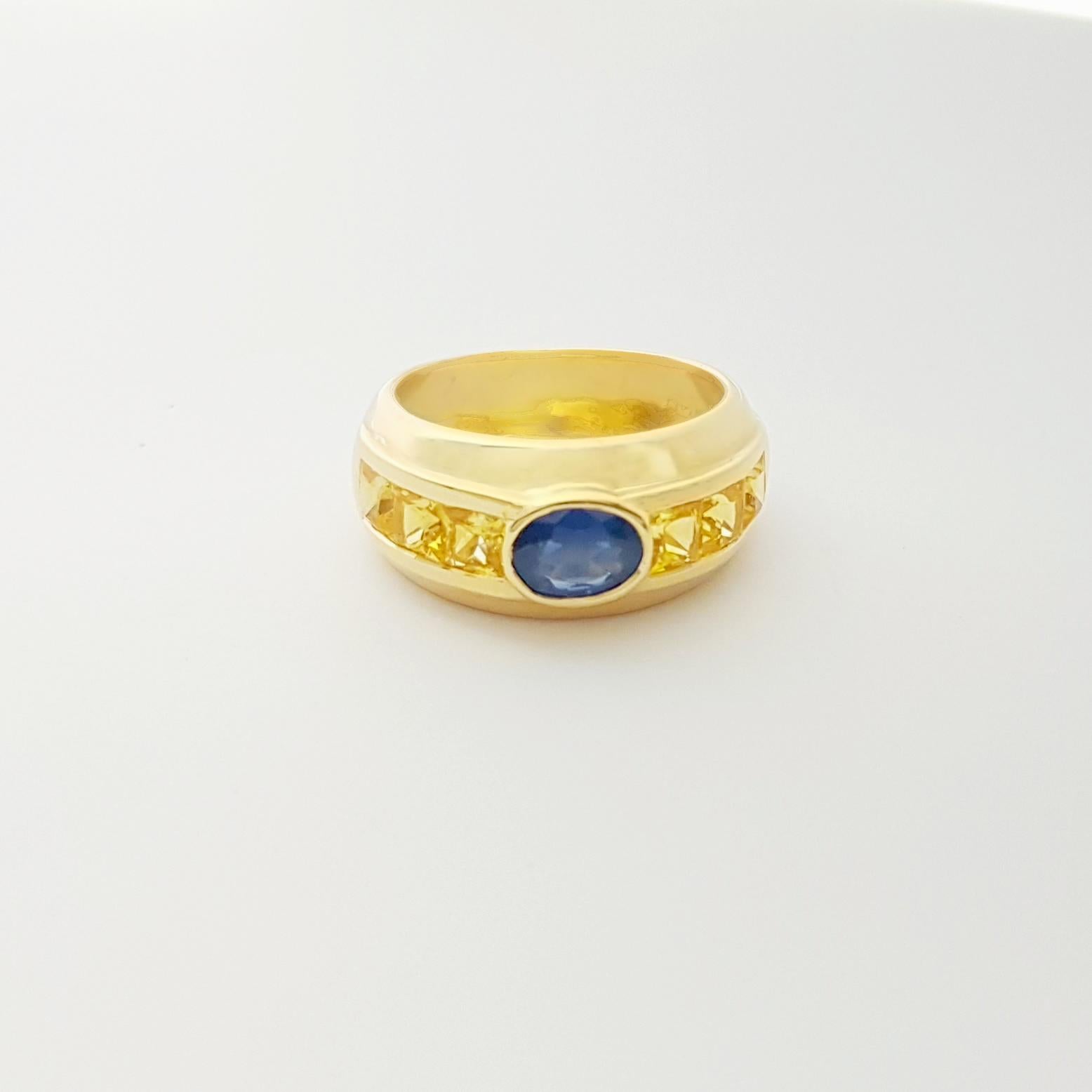 Bague en or 18 carats sertie de saphirs bleus et saphirs jaunes en vente 7