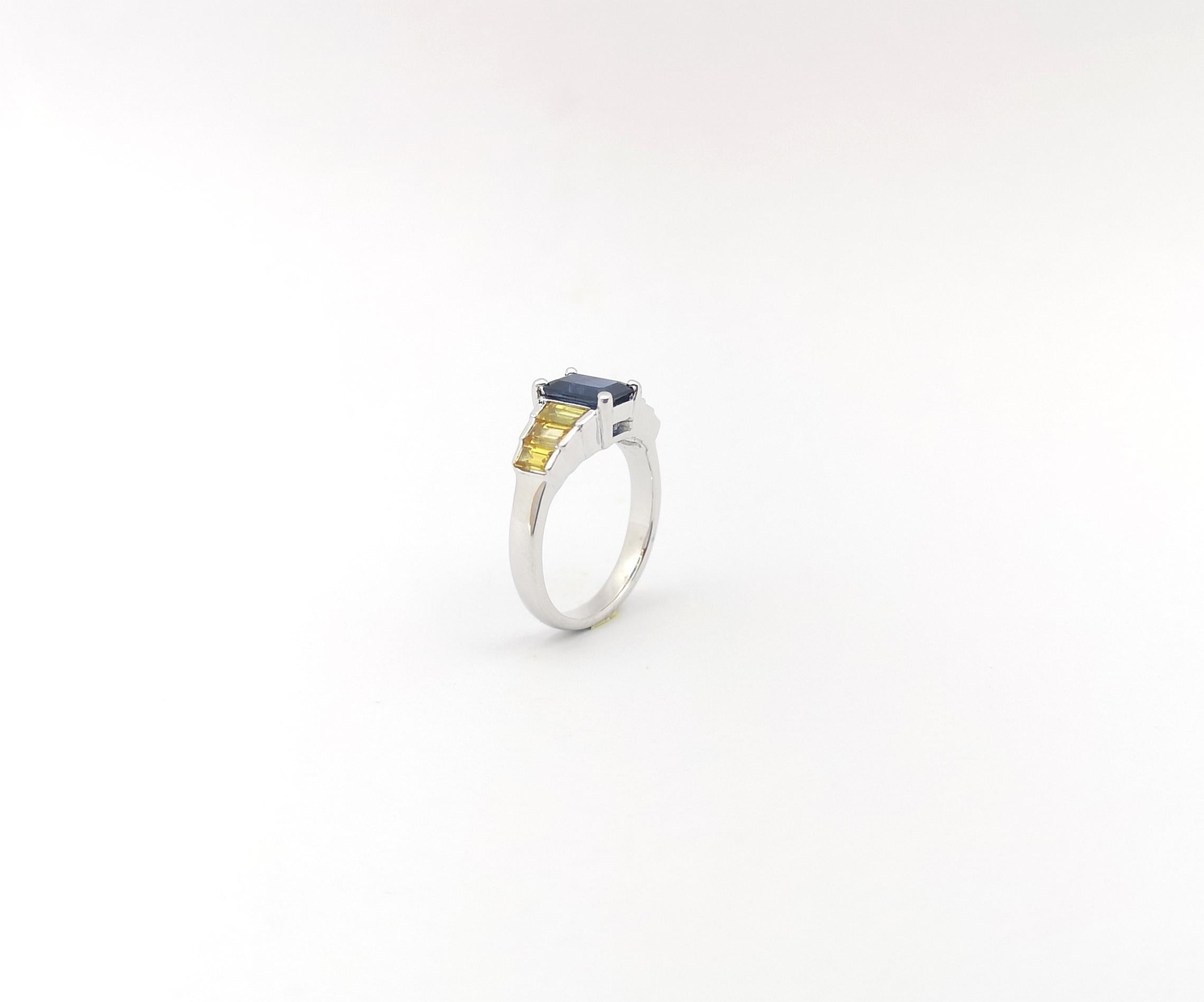 Blue Sapphire and Yellow Sapphire Ring set in 18K White Gold Settings For Sale 4