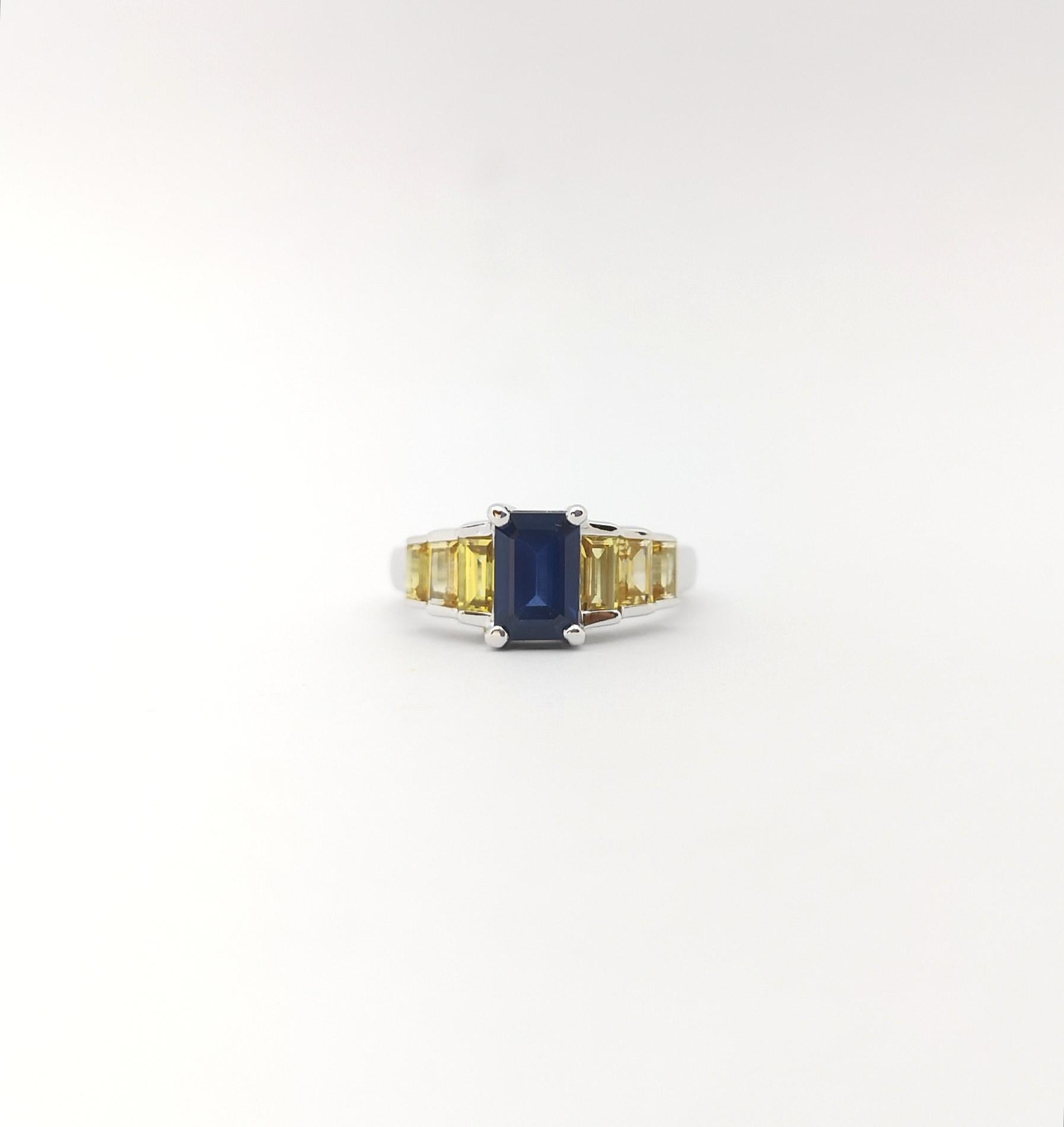 Blue Sapphire and Yellow Sapphire Ring set in 18K White Gold Settings For Sale 7