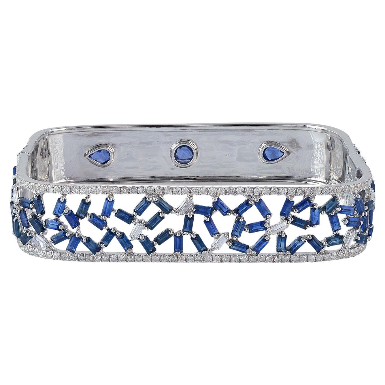 Blue Sapphire Baguette Cuff with Pave Diamonds Set Made in 18k Gold For Sale