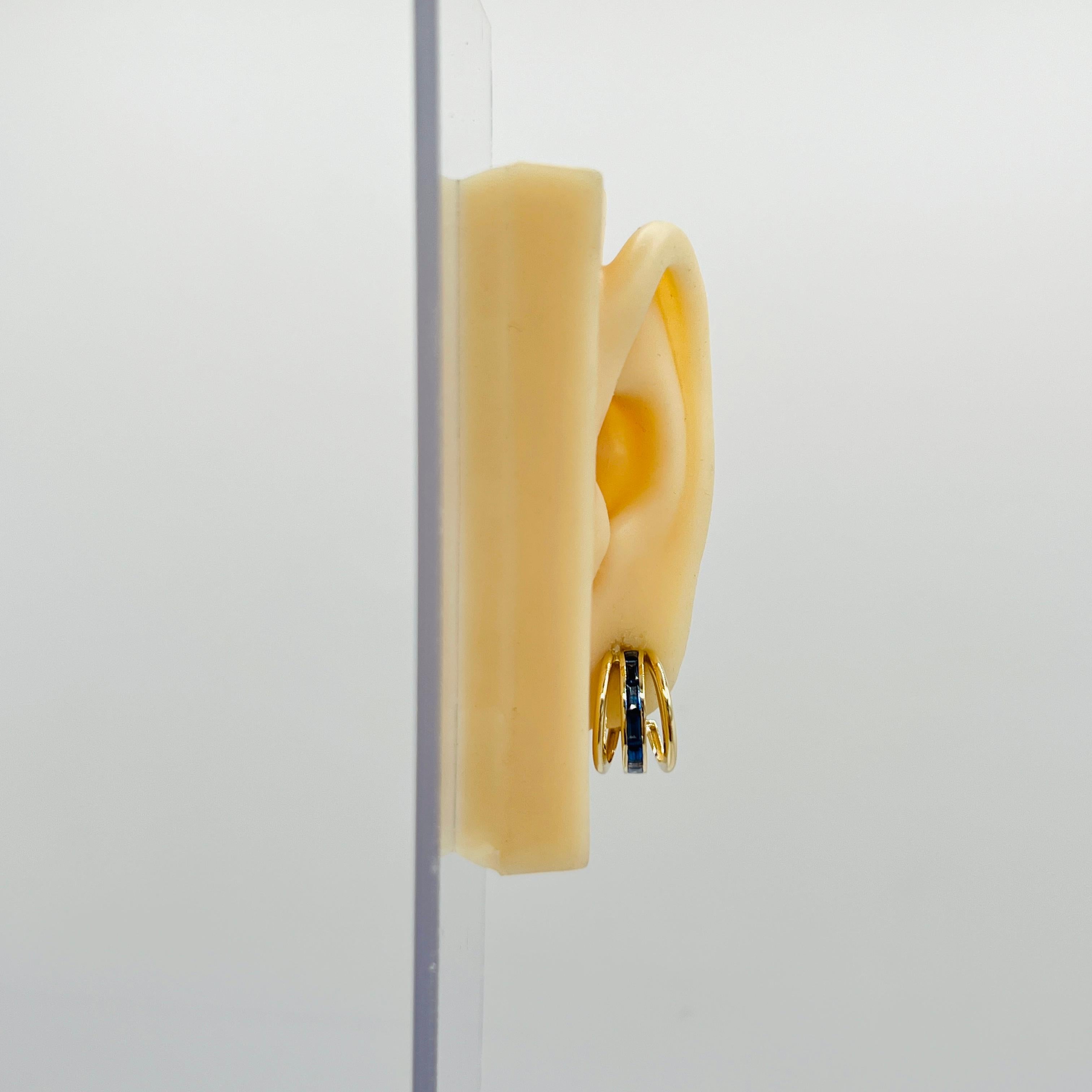 Bellissimi zaffiri blu brillante da 2,70 carati.  Realizzato a mano in oro giallo 14 carati.  Impostazione di spinta all'indietro.  Disponibile anche in diamante e rubino.

