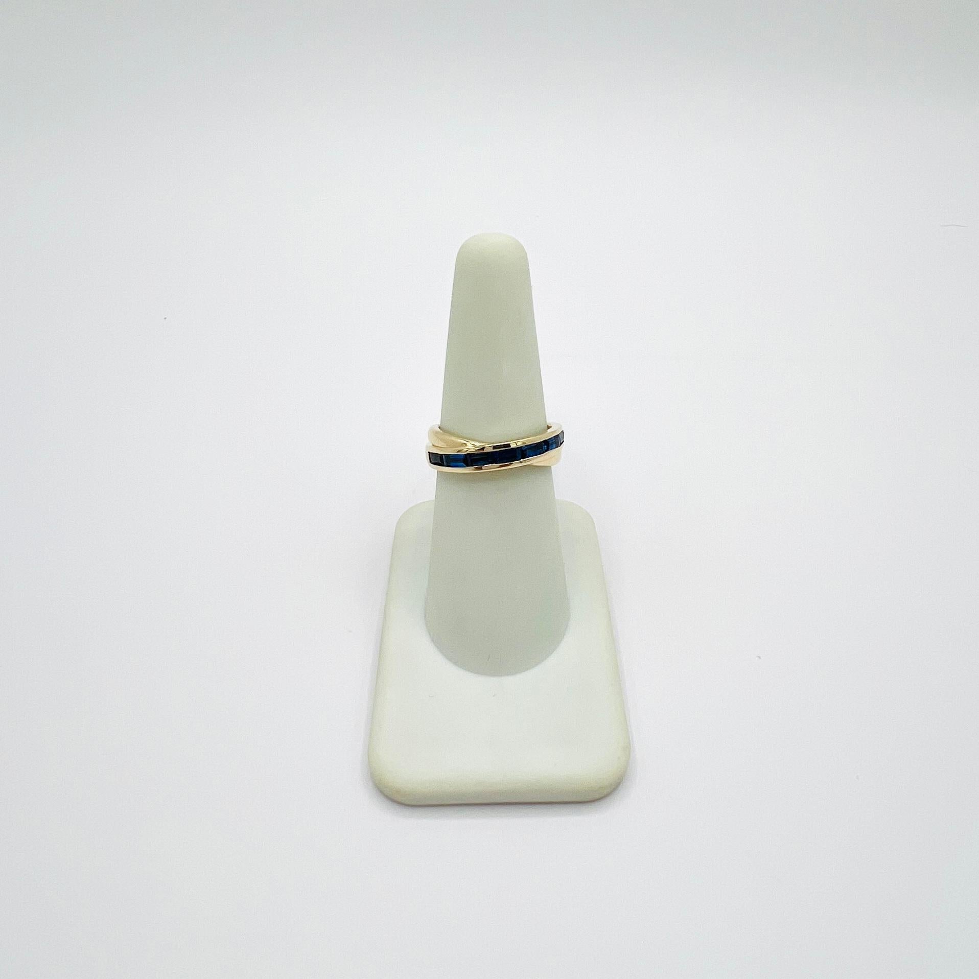Blauer Saphir Baguette Ring in 14K Gelbgold für Damen oder Herren im Angebot