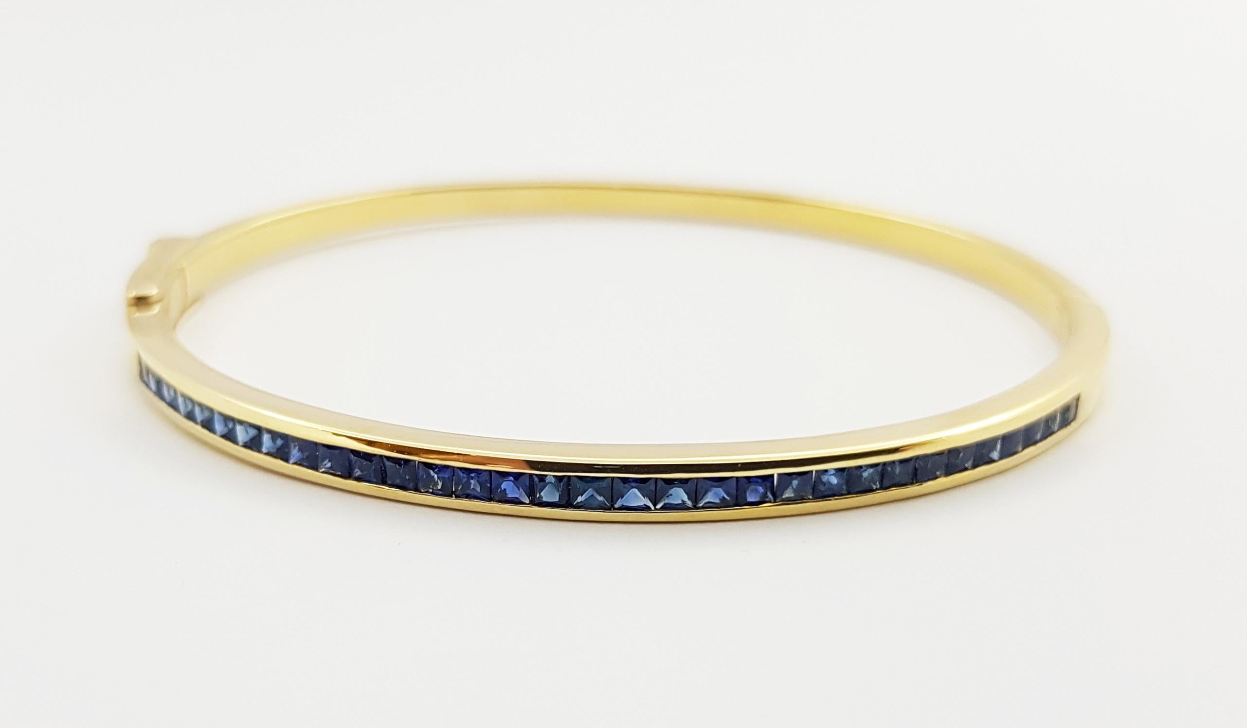 Blue Sapphire Bangle Set in 18 Karat Gold Settings For Sale 8