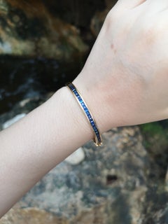 Blue Sapphire Bangle Set in 18 Karat Gold Settings