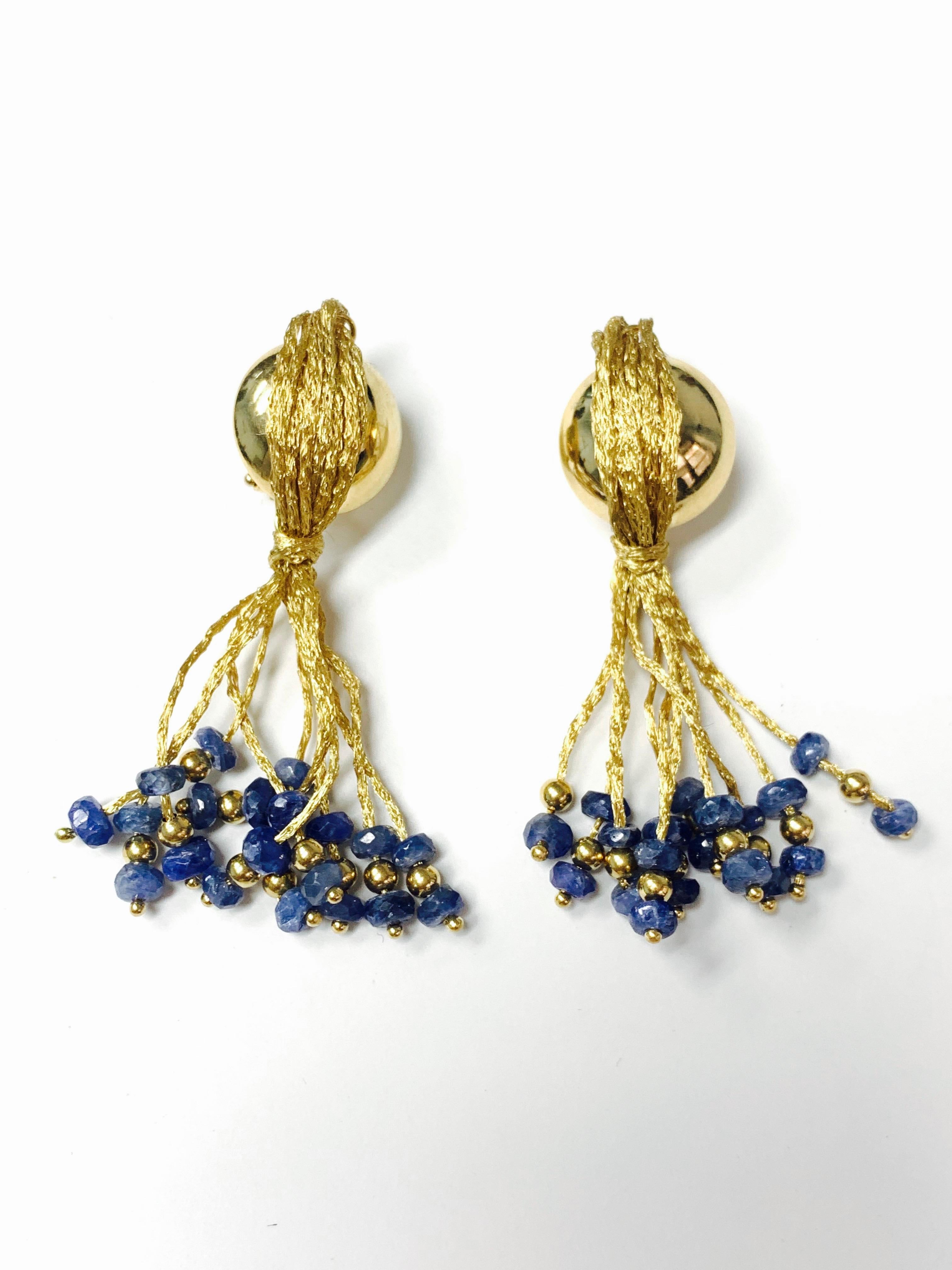 Contemporary Blue Sapphire Bead Earrings in 18 K Yellow Gold