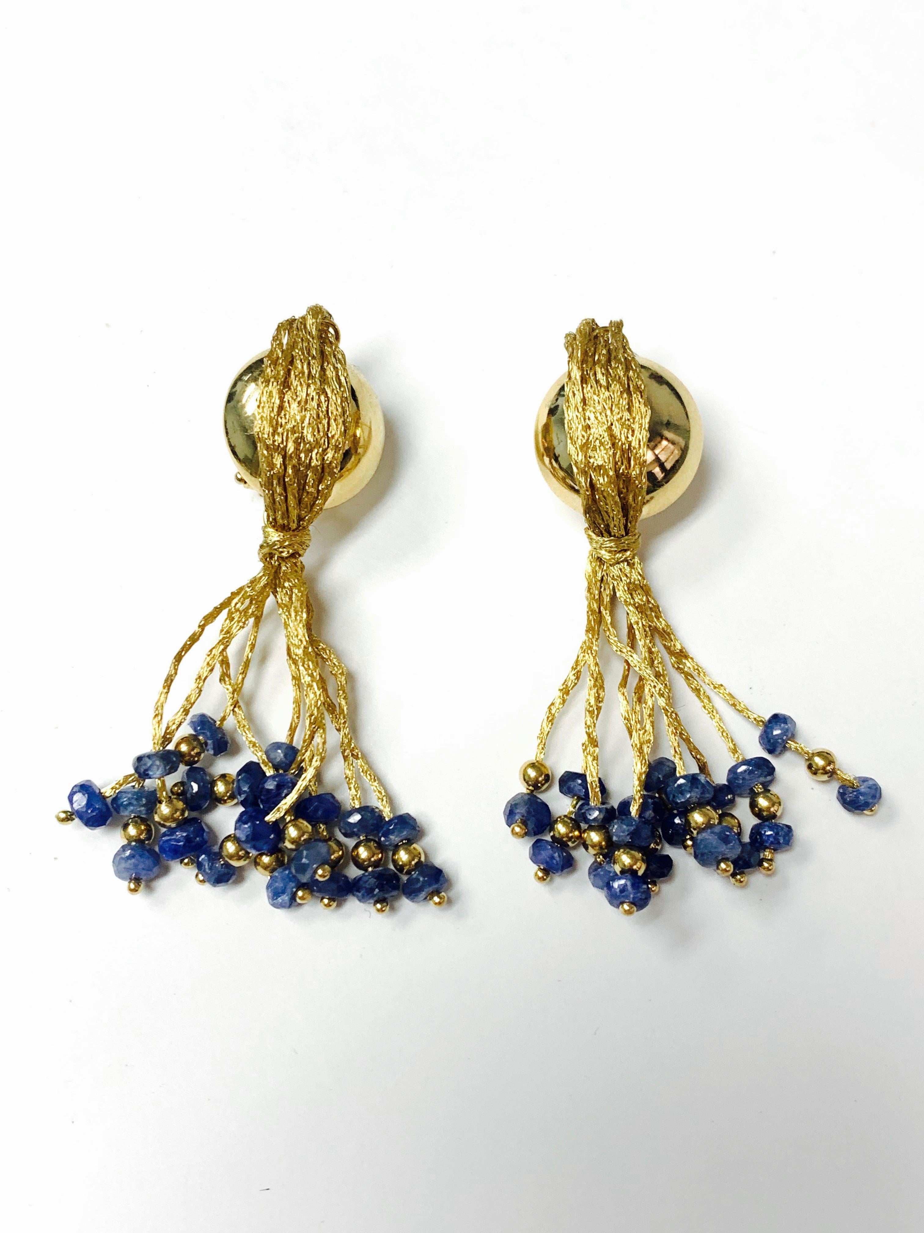 Blue Sapphire Bead Earrings in 18 K Yellow Gold In Excellent Condition In New York, NY