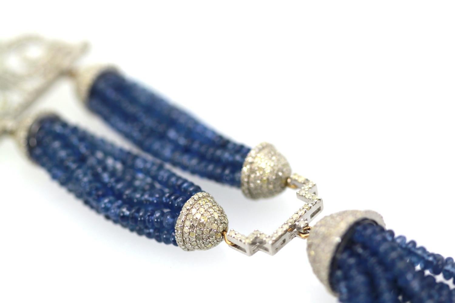 Blauer Saphir Perlen Anhänger Halskette mit doppelter Quaste (Belle Époque) im Angebot
