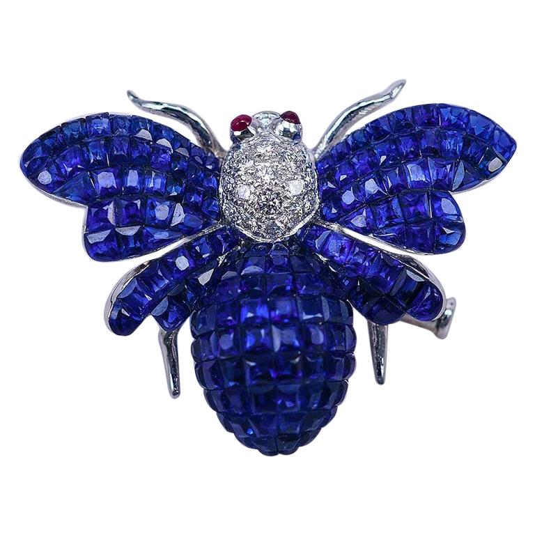 Blue Sapphire Bee Brooch