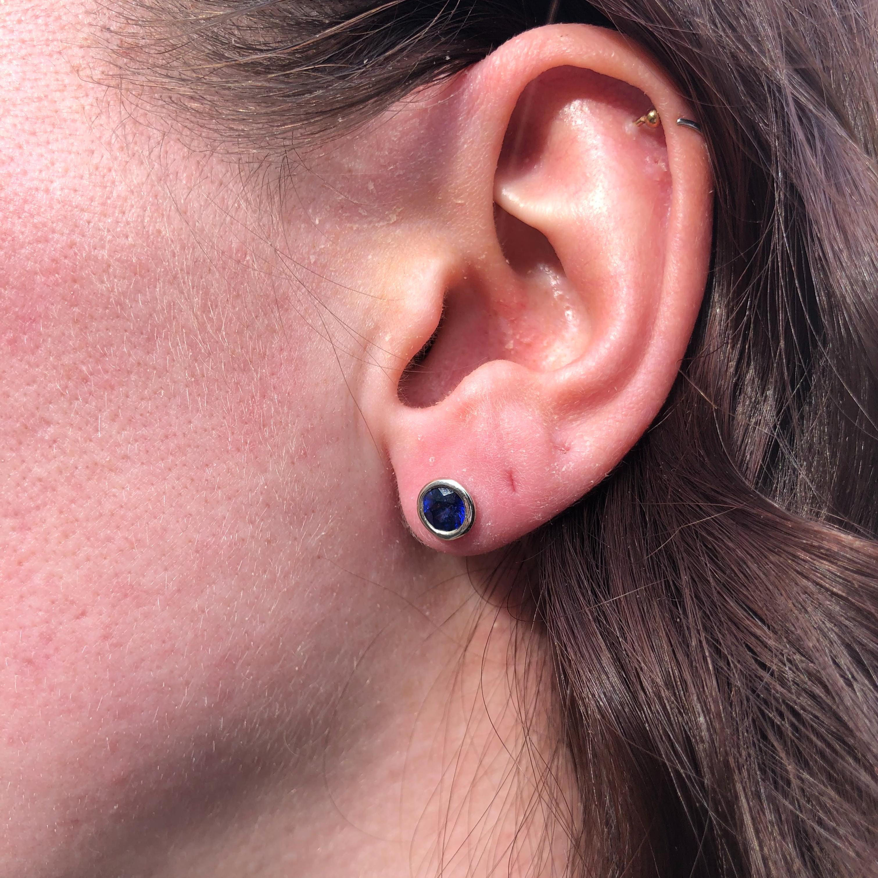 Blue Sapphire Bezel Set Solitaire Stud Earrings in Solid 14K Gold Round 5mm For Sale 1