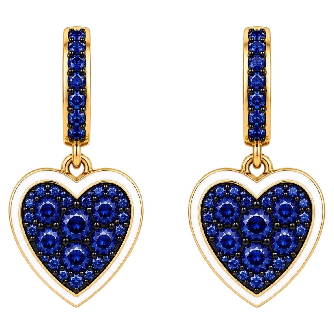 Orecchini a forma di cuore con zaffiro blu (pietra del mese di nascita) e smalto bianco, in oro 14 carati, di Meghna Jewels
