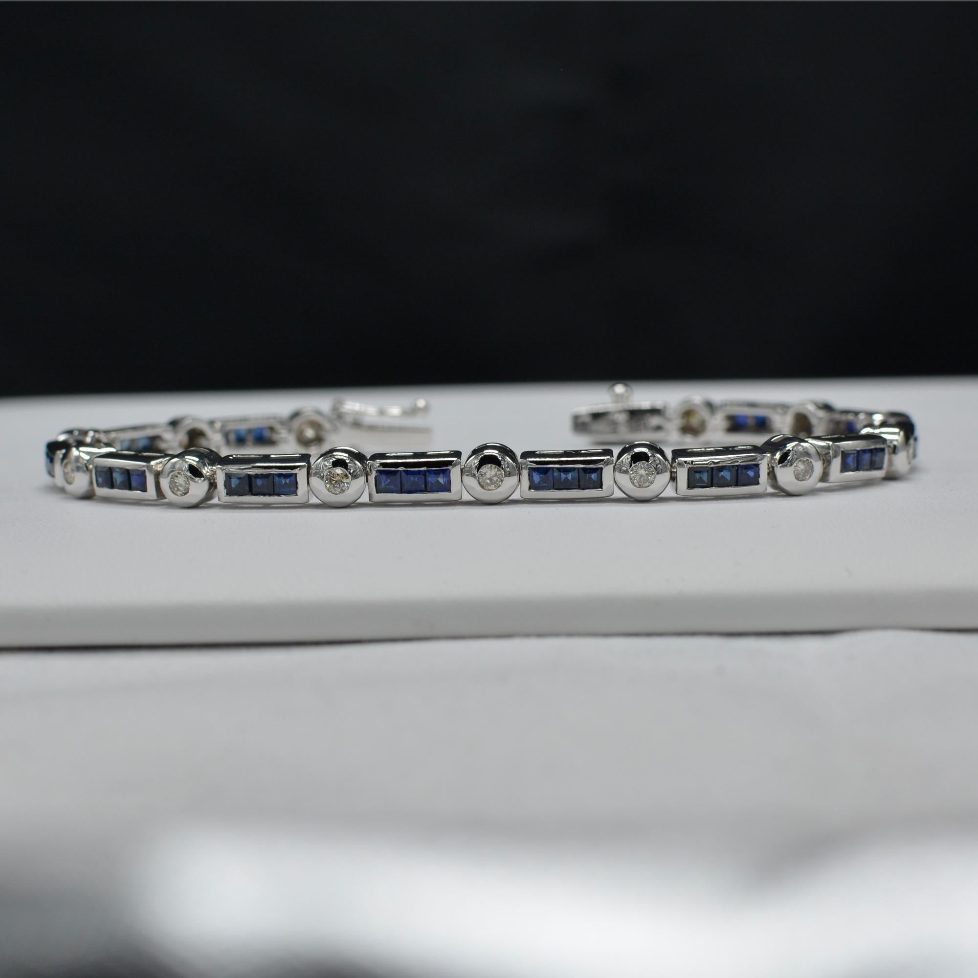 Blue Sapphire Bracelet 14 Karat White Gold with Diamonds For Sale 5