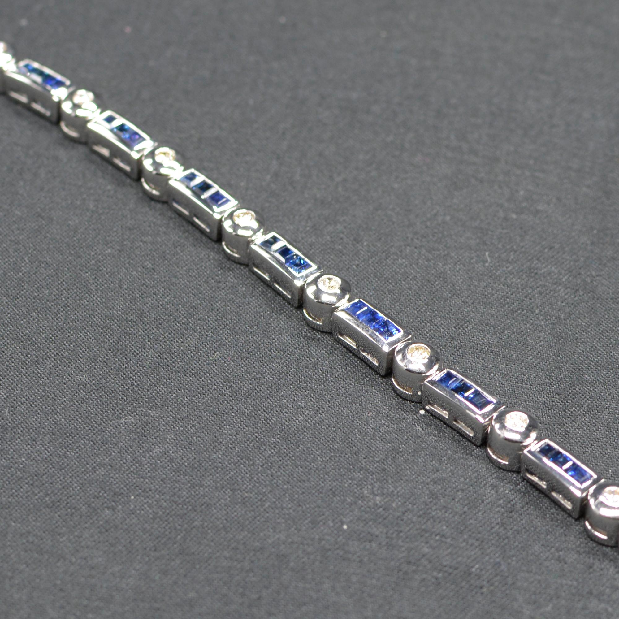 Blue Sapphire Bracelet 14 Karat White Gold with Diamonds For Sale 1