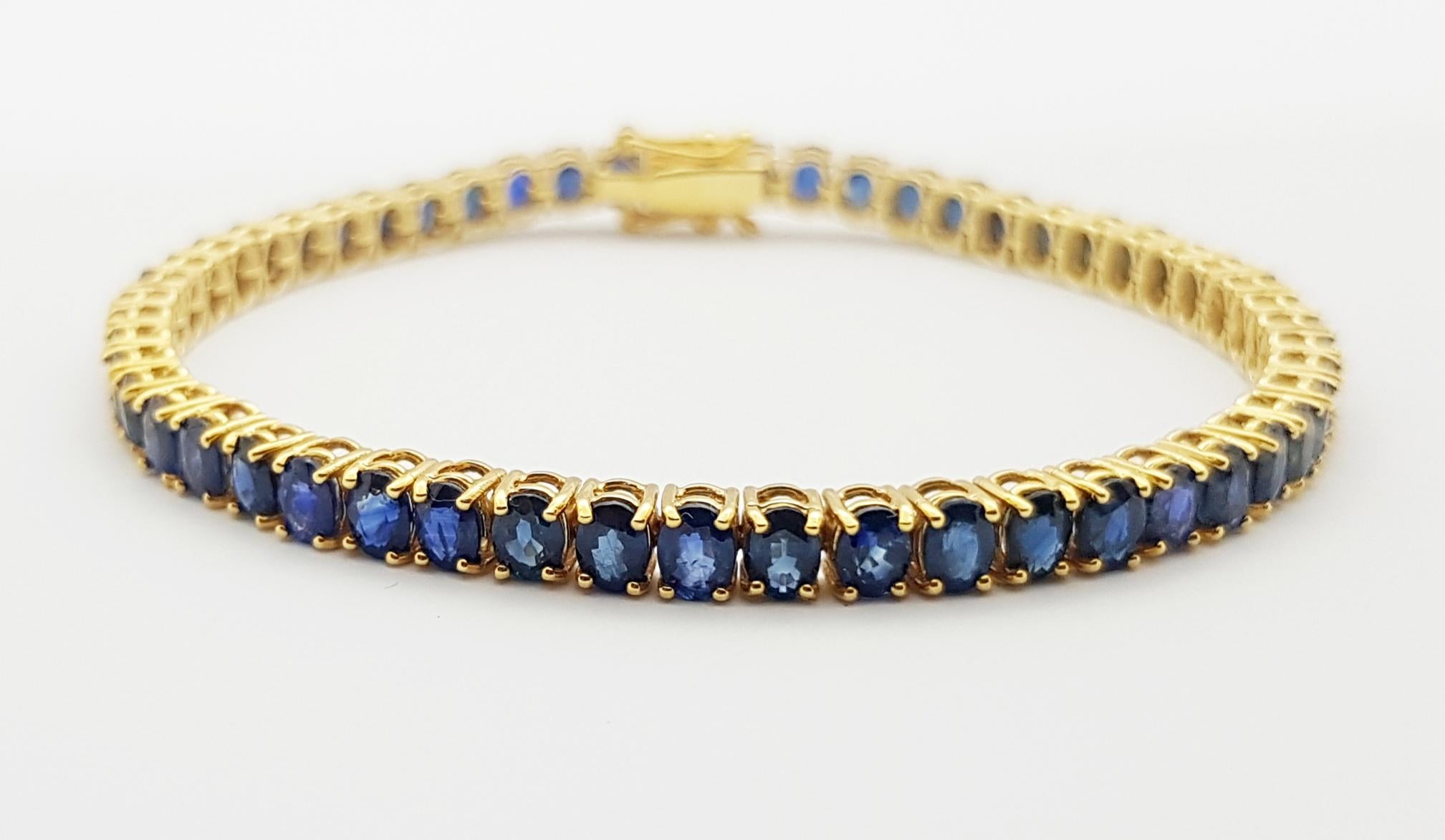 Blue Sapphire Bracelet Set in 14 Karat Gold Settings For Sale 2