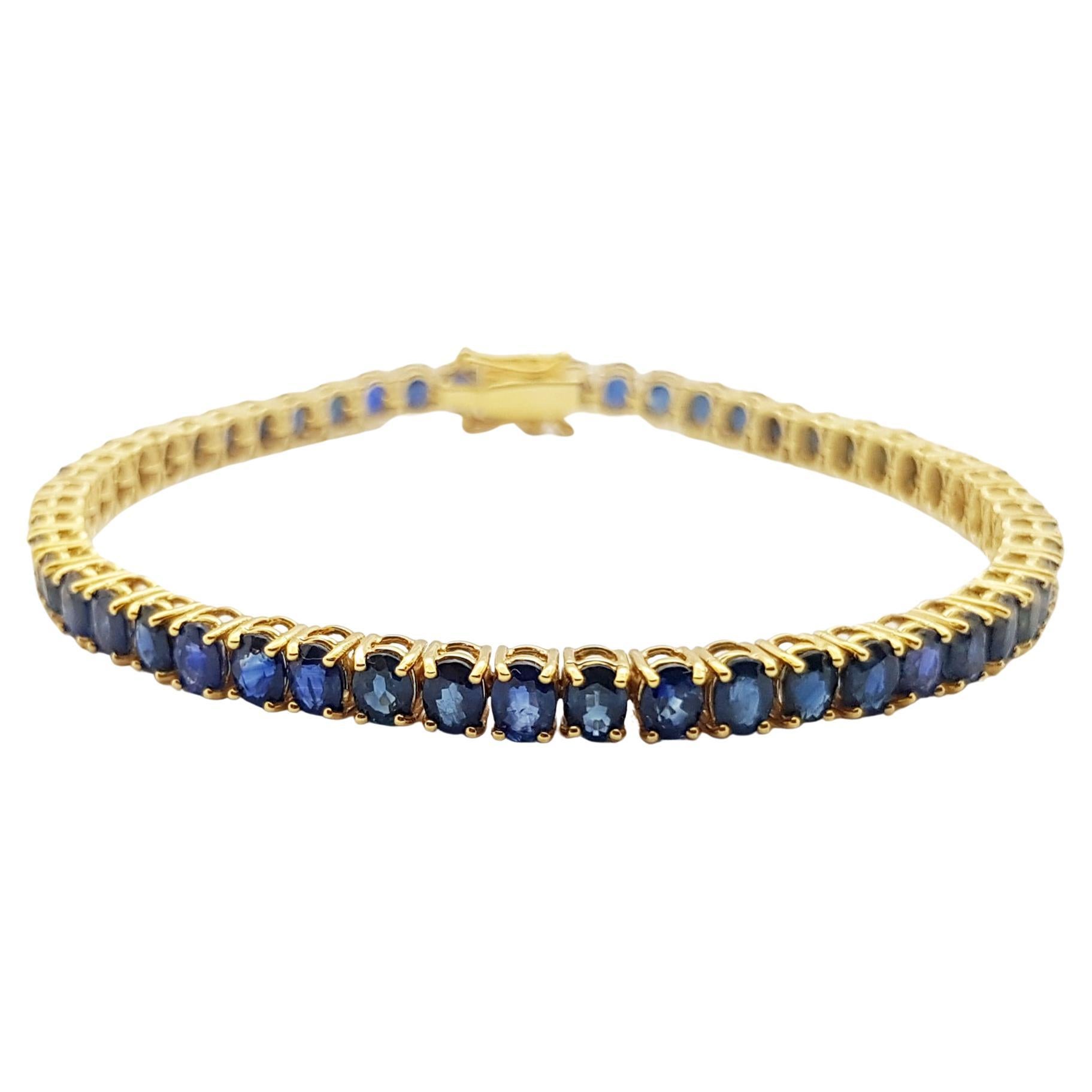 Blue Sapphire Bracelet Set in 14 Karat Gold Settings For Sale