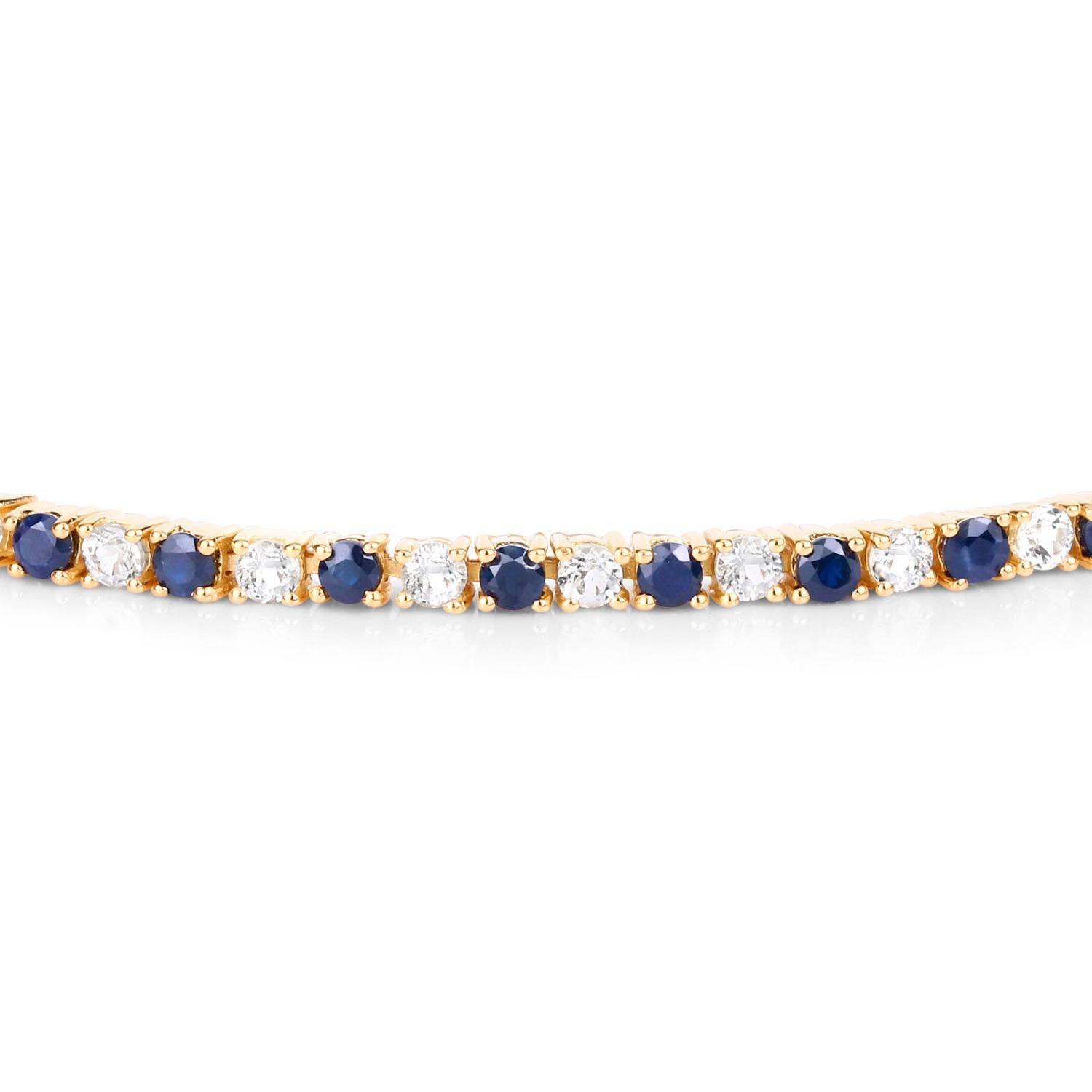 Bracciale con zaffiro blu Topazio bianco 6,6 carati Argento placcato oro giallo 18K In condizioni ottime in vendita a Aliso Viejo, CA