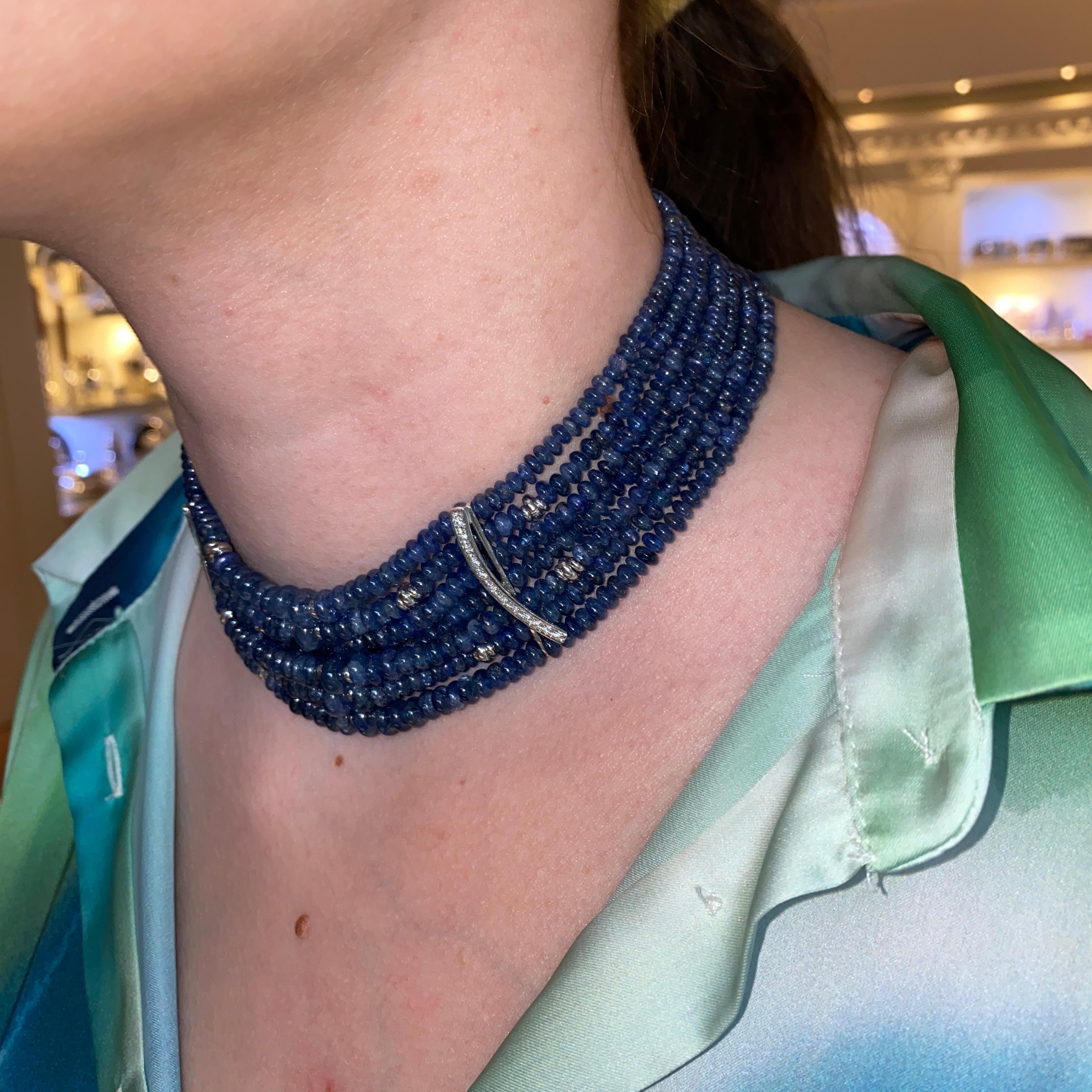 Blue Sapphire Cabochon Choker Necklace with Diamonds For Sale 6