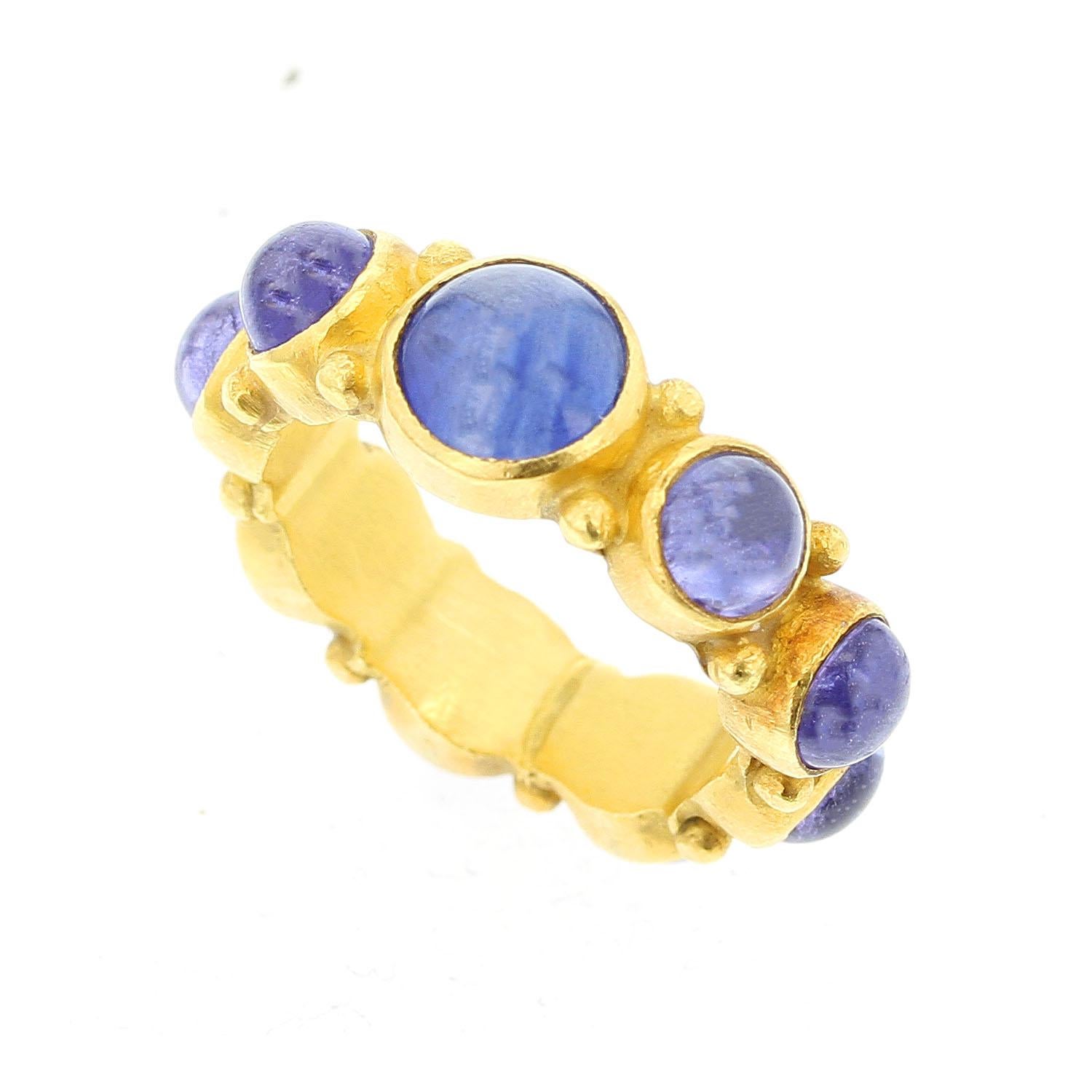 Blue Sapphire Cabochon Eternity Style Ring, 18 Karat Yellow Gold In Good Condition In New York, NY