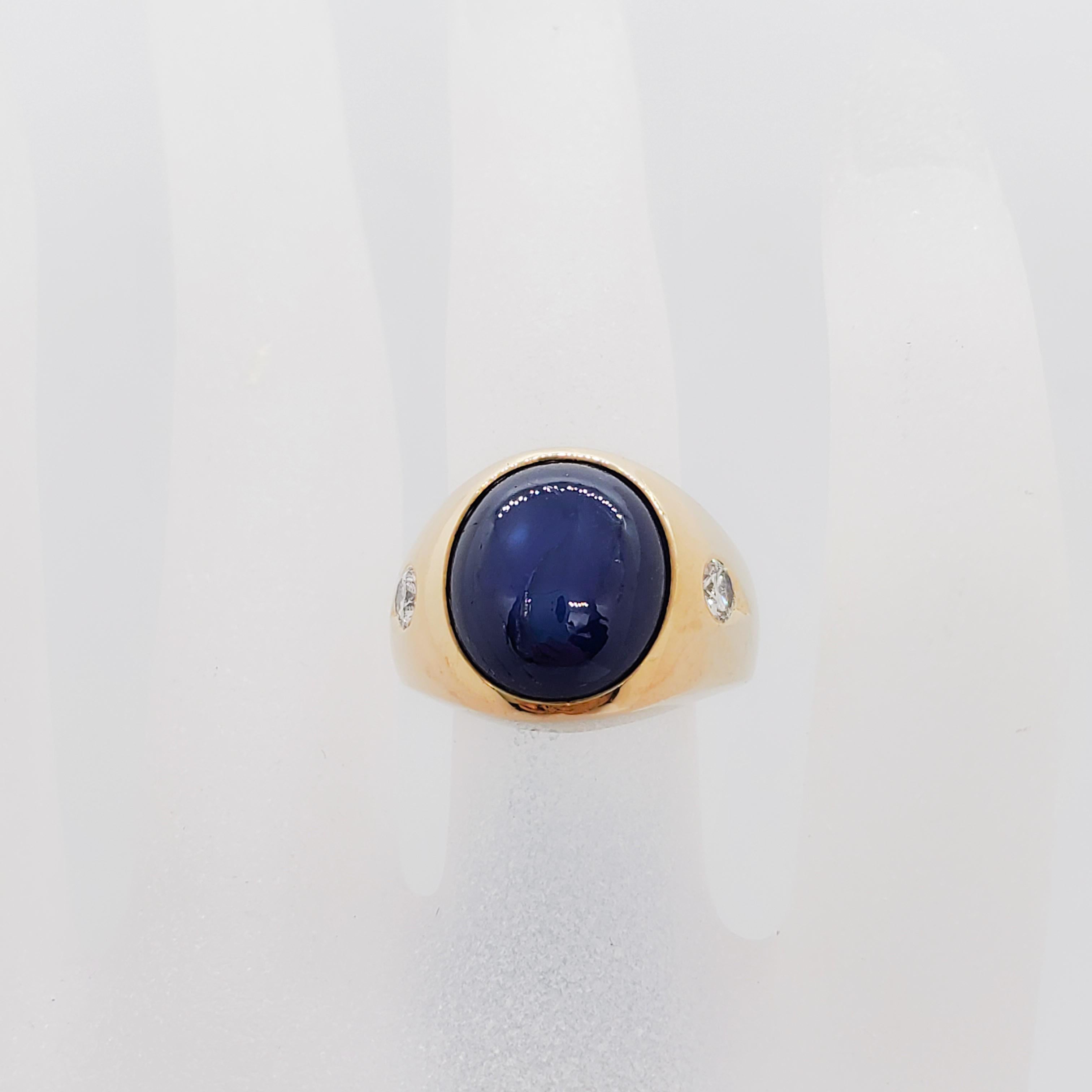 Blue Sapphire Cabochon Oval and White Diamond Ring in 14 Karat Yellow Gold In Excellent Condition In Los Angeles, CA