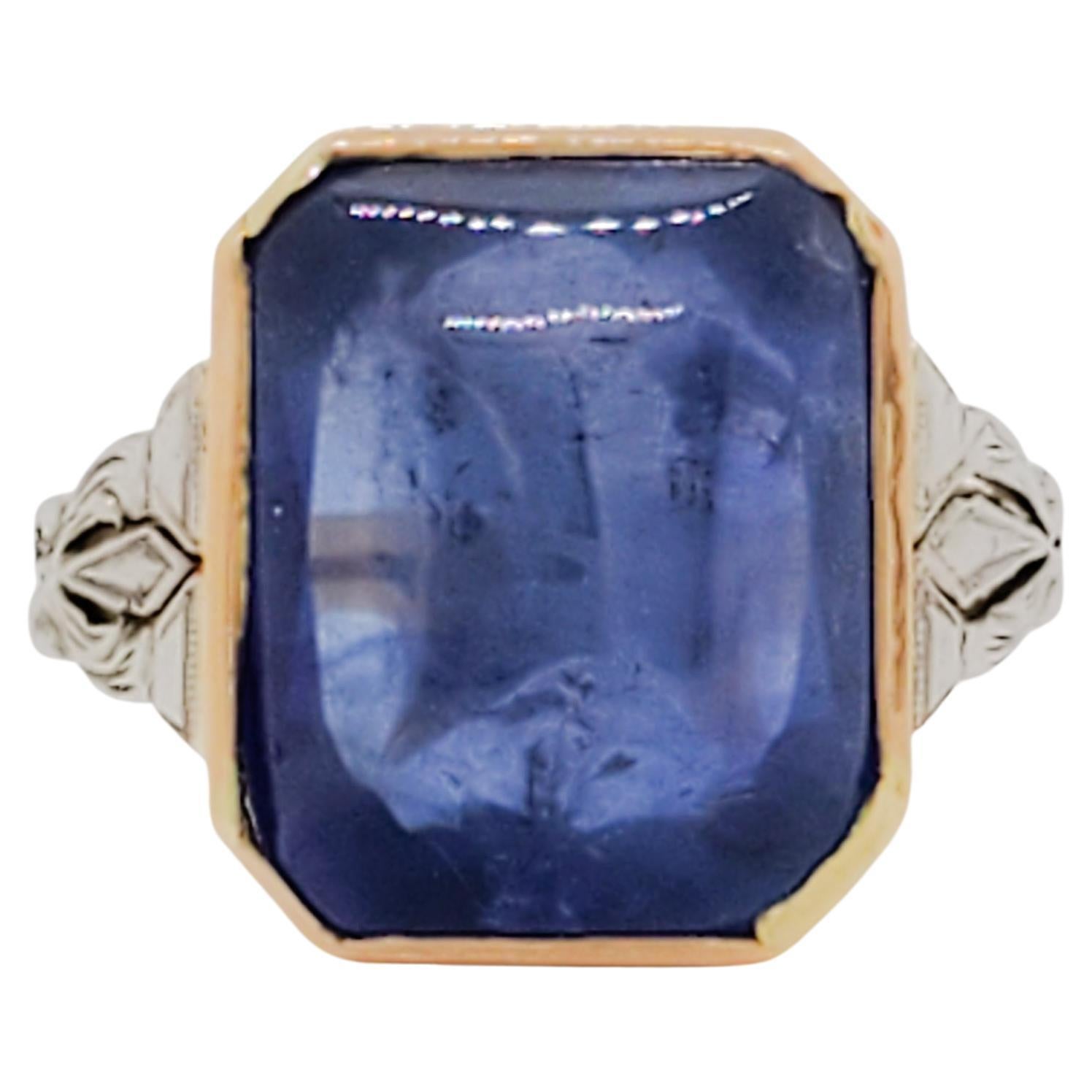 Blue Sapphire Cabochon Sugarloaf Cocktail Ring in 18k Gold