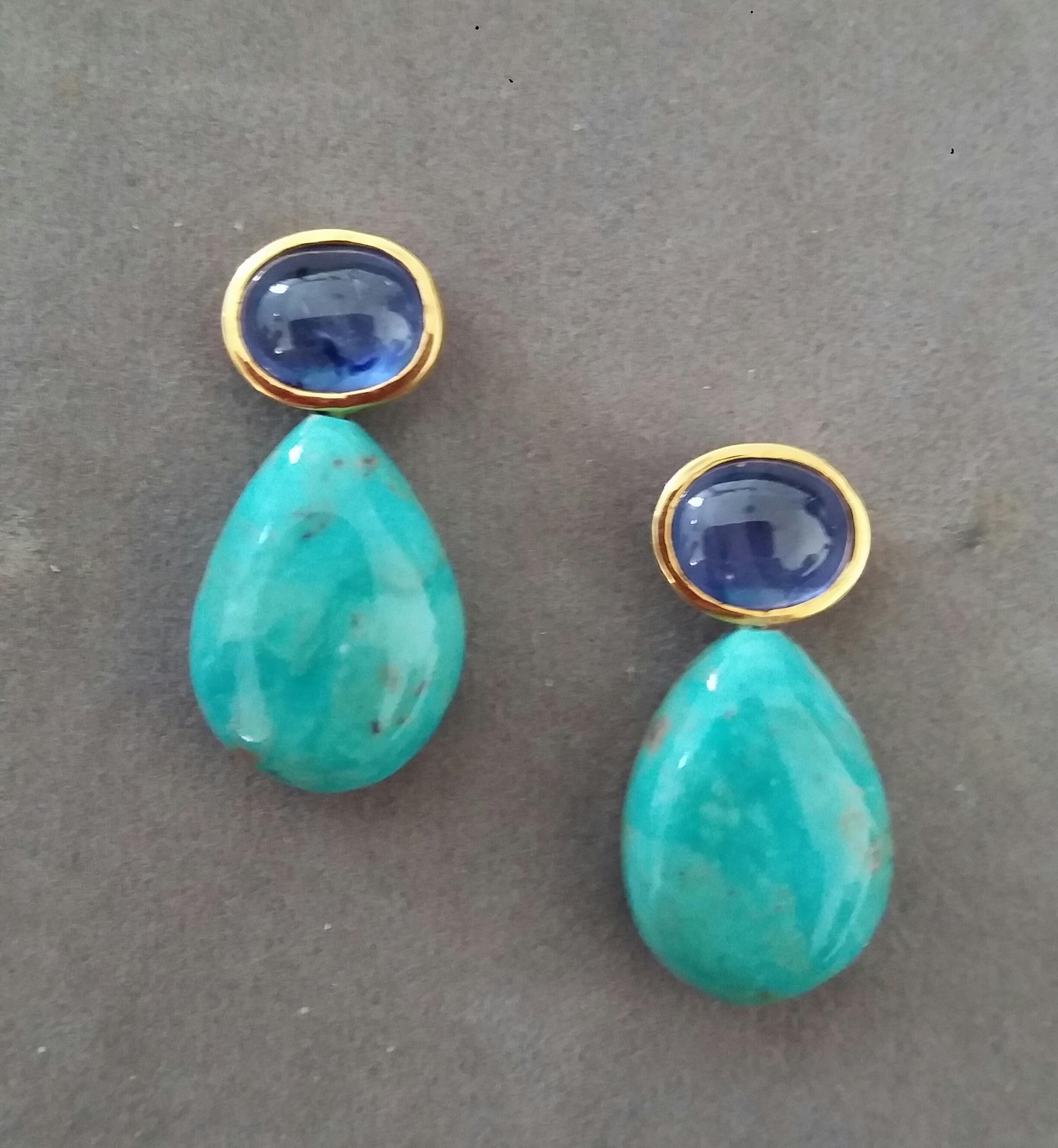 Artisan Blue Sapphire Cabs 14kt Solid Gold Natural Turquoise Plain Drops Stud Earrings For Sale