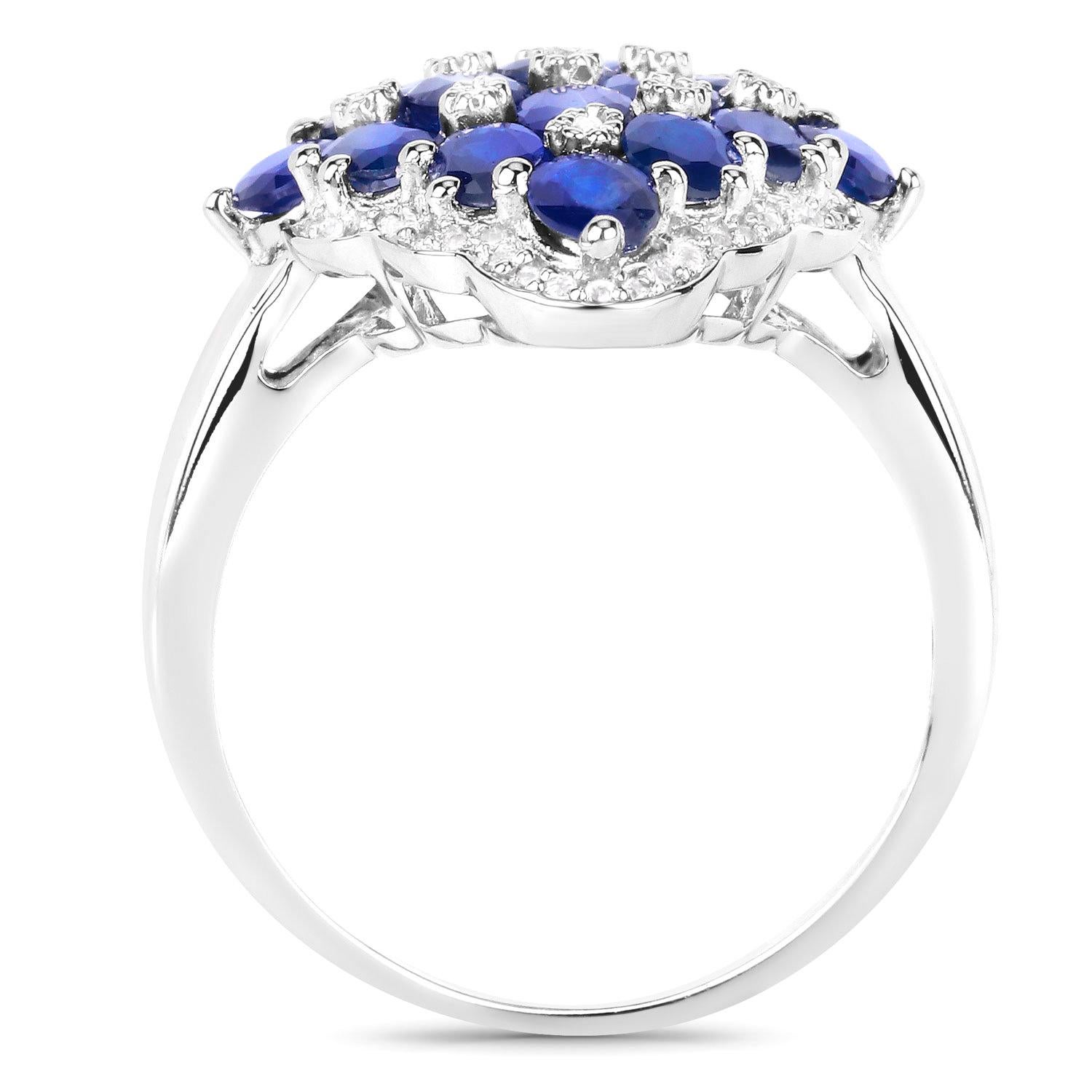 Blue Sapphire Cluster Ring White Zircon 3.49 Carats In Excellent Condition For Sale In Aliso Viejo, CA