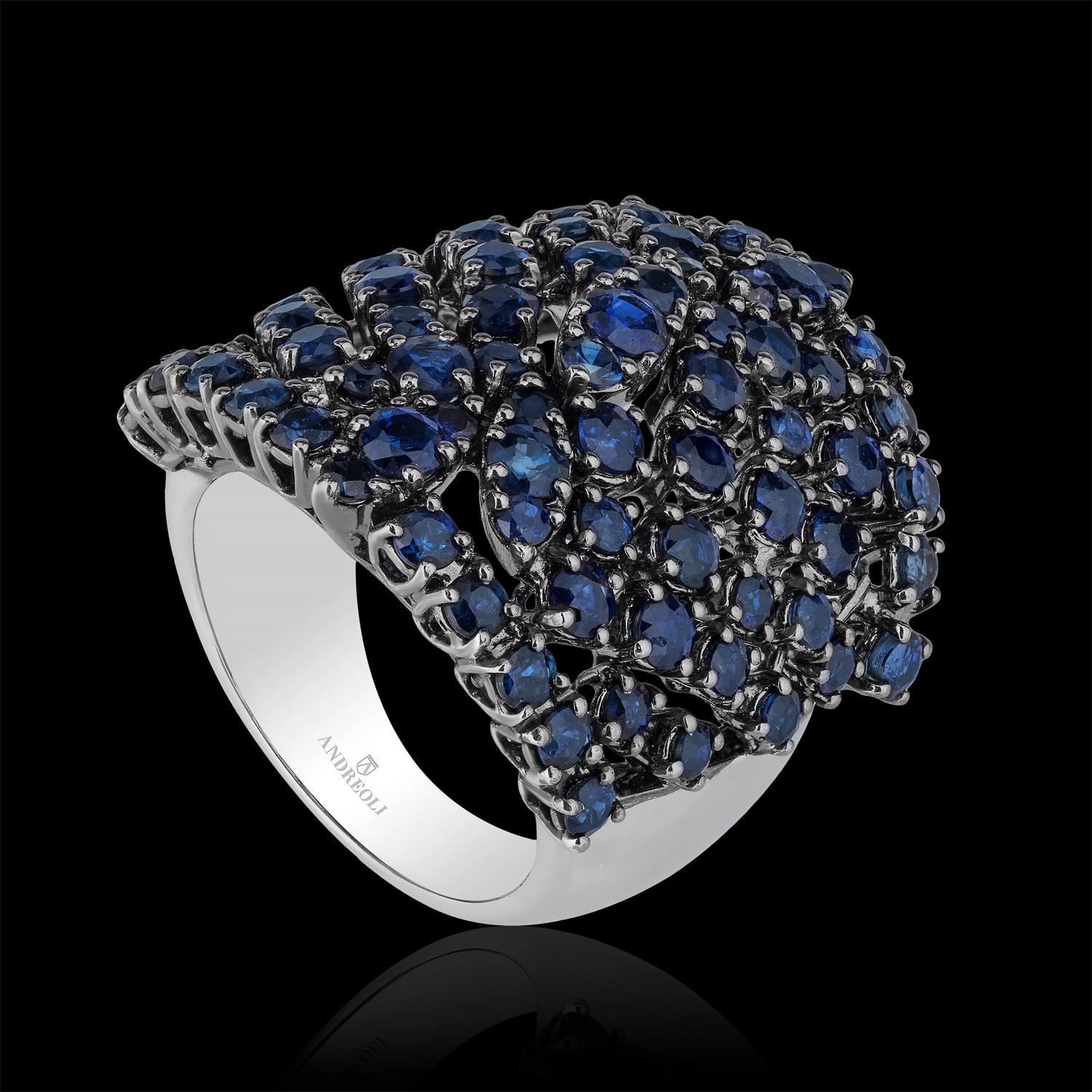Cocktailring Andreoli aus 18 Karat Weißgold mit blauem Saphir für Damen oder Herren im Angebot