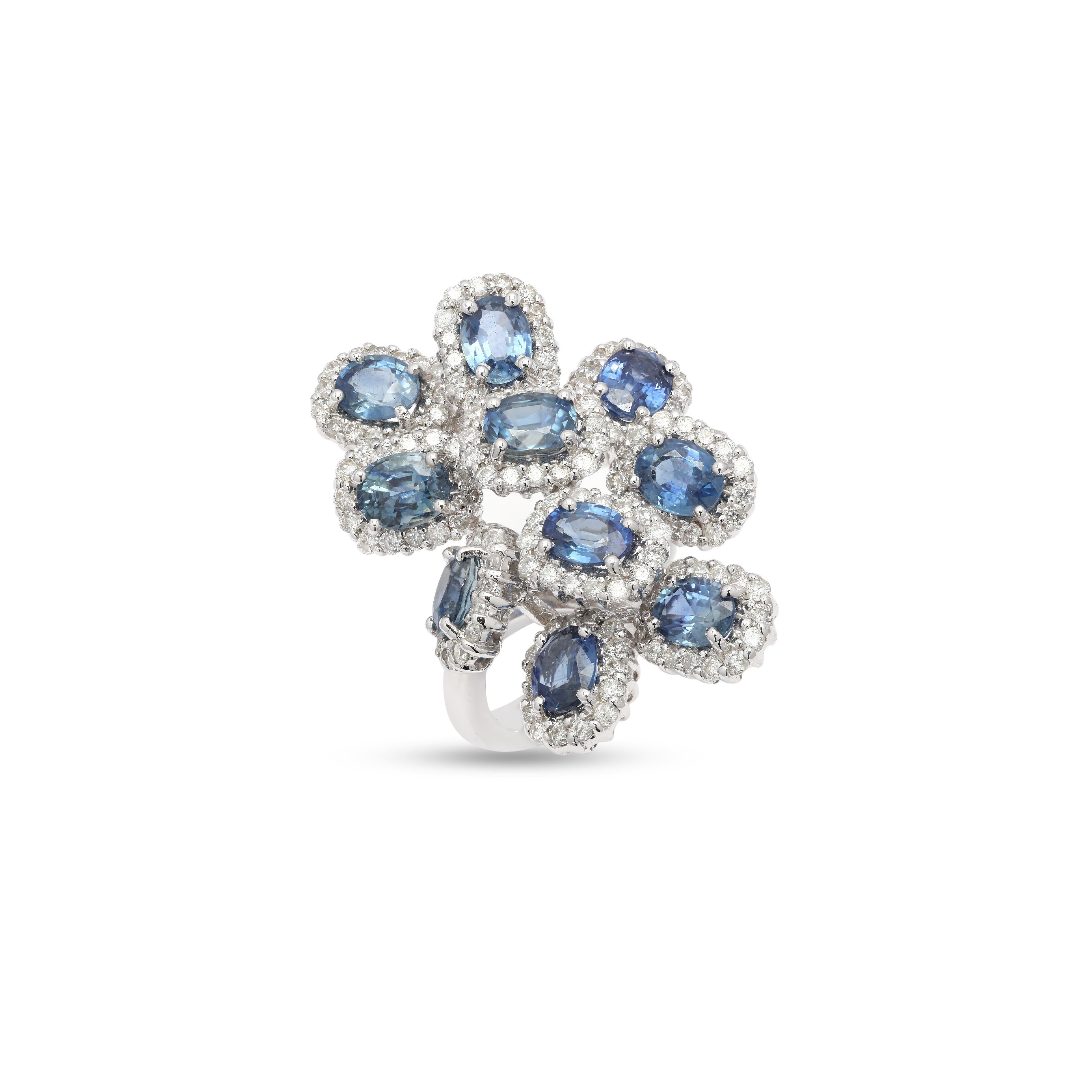 For Sale:  Blue Sapphire Cocktail Ring With Diamonds in 14K White Gold 3