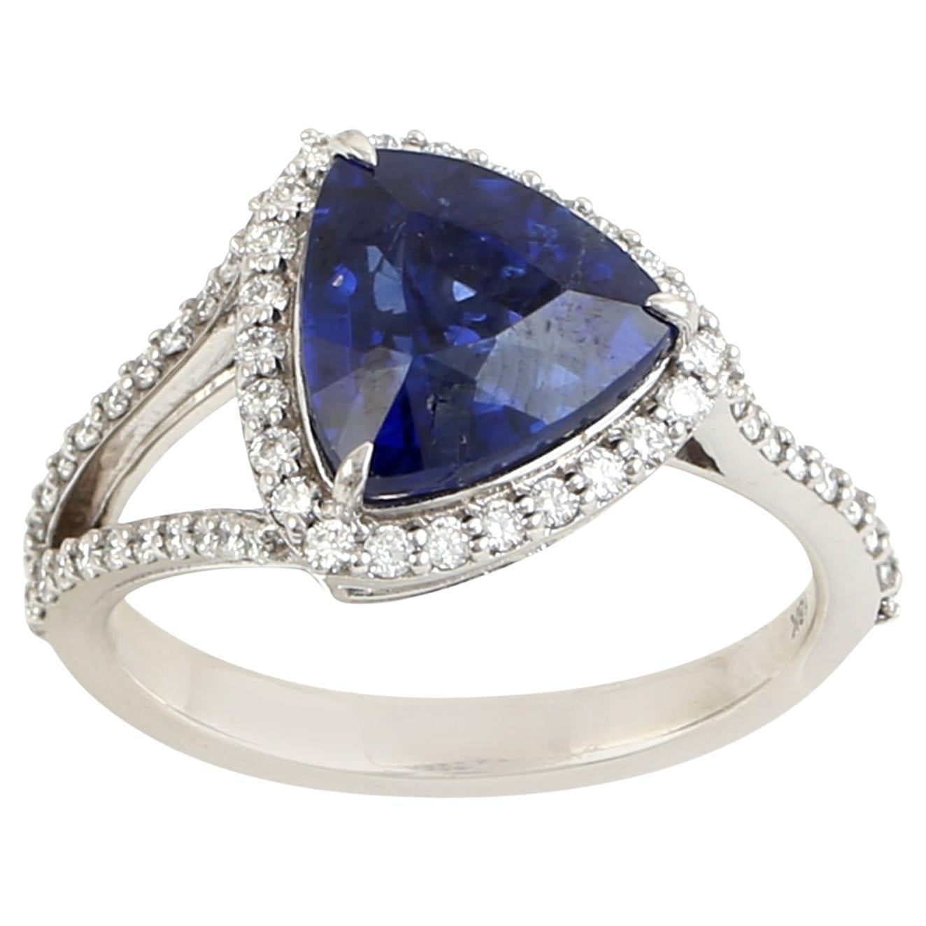 Blue Sapphire Cocktail Ring With Diamonds Made in 18k White Gold For Sale