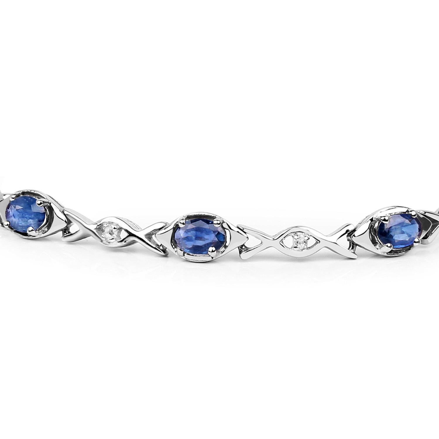 Blauer Saphir Crossover-Armband Weißer Topas 4,48 Karat Silber (Zeitgenössisch) im Angebot