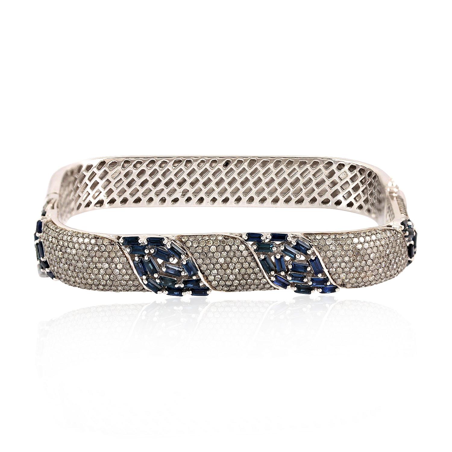 Women's Blue Sapphire Cuff in Cushion Shape with Diamonds Made in 18k Gold & Silver For Sale