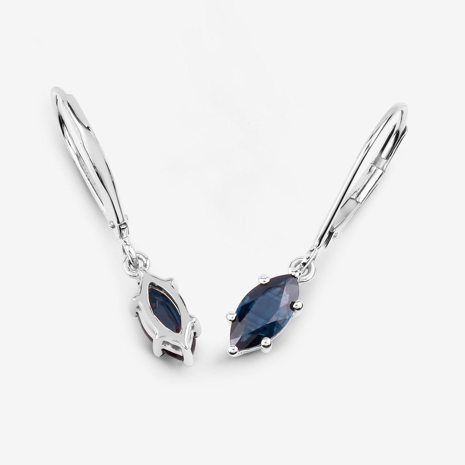 Boucles d'oreilles pendantes saphir bleu 1.18 carats or blanc 10K Unisexe en vente