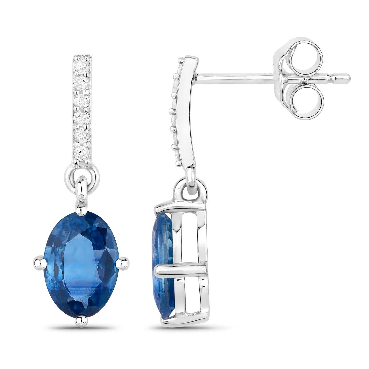 Contemporaneo Orecchini pendenti con zaffiro blu Diamanti 1,9 carati Oro bianco 14K in vendita