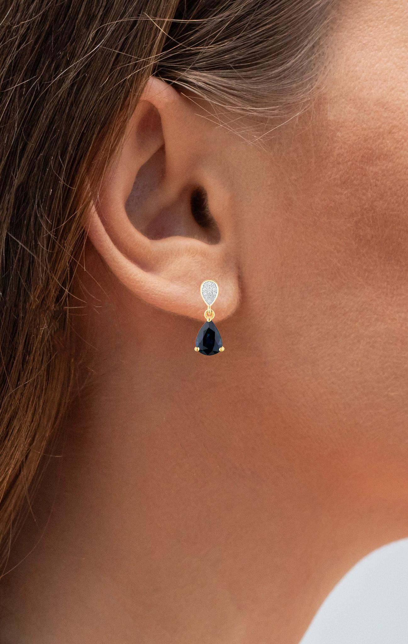 Contemporary Blue Sapphire Dangle Earrings Diamonds 2.75 Carats 10K Yellow Gold For Sale