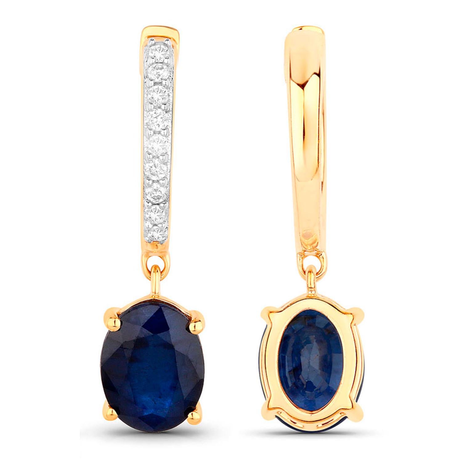 Boucles d'oreilles pendantes saphir bleu Diamants 3,2 carats Or jaune 14K Excellent état - En vente à Punta Gorda, FL