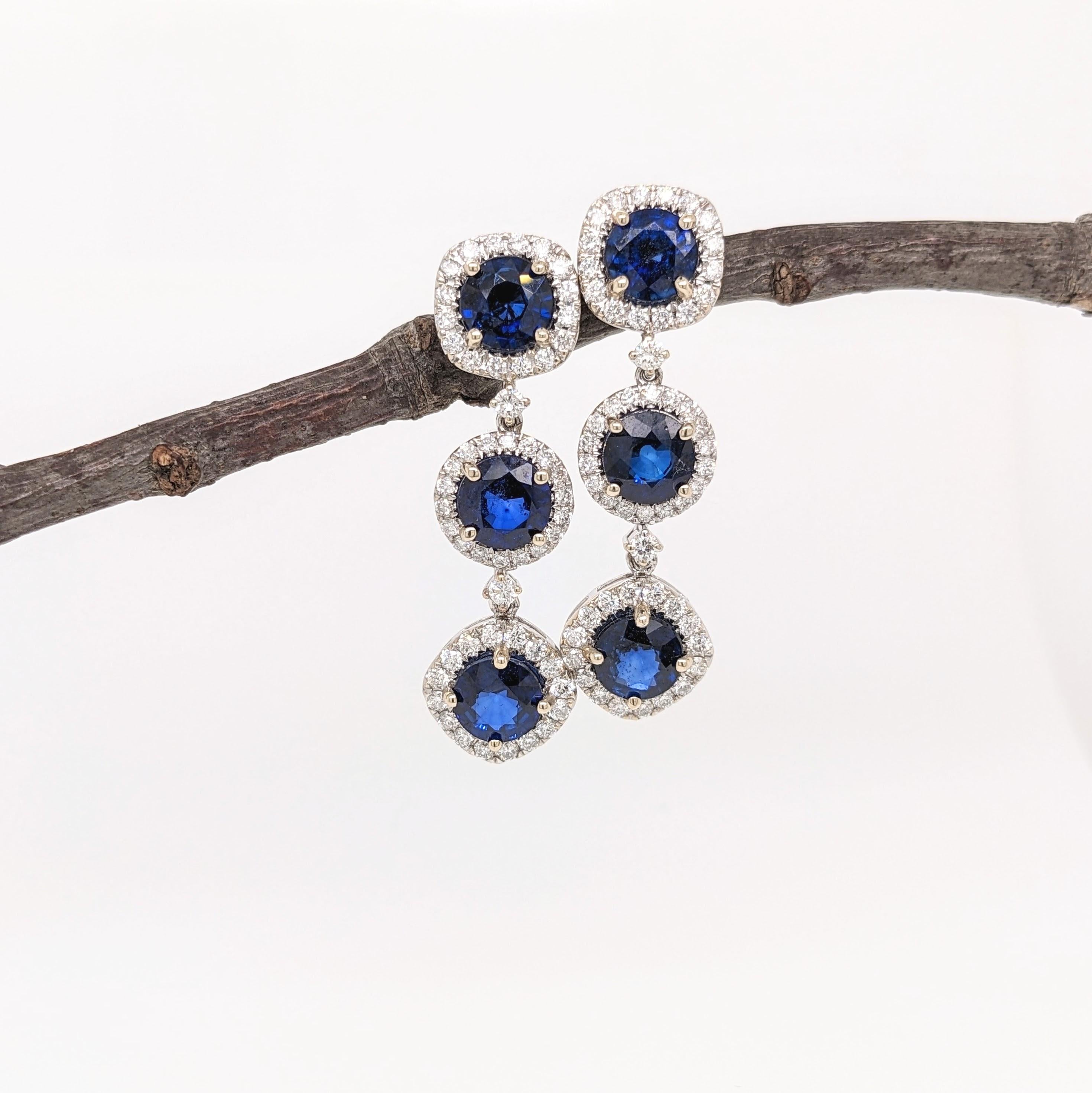 Ohrhänger mit blauen Saphiren aus 14 Karat Gold mit natürlichen Diamant-Akzenten (Moderne) im Angebot