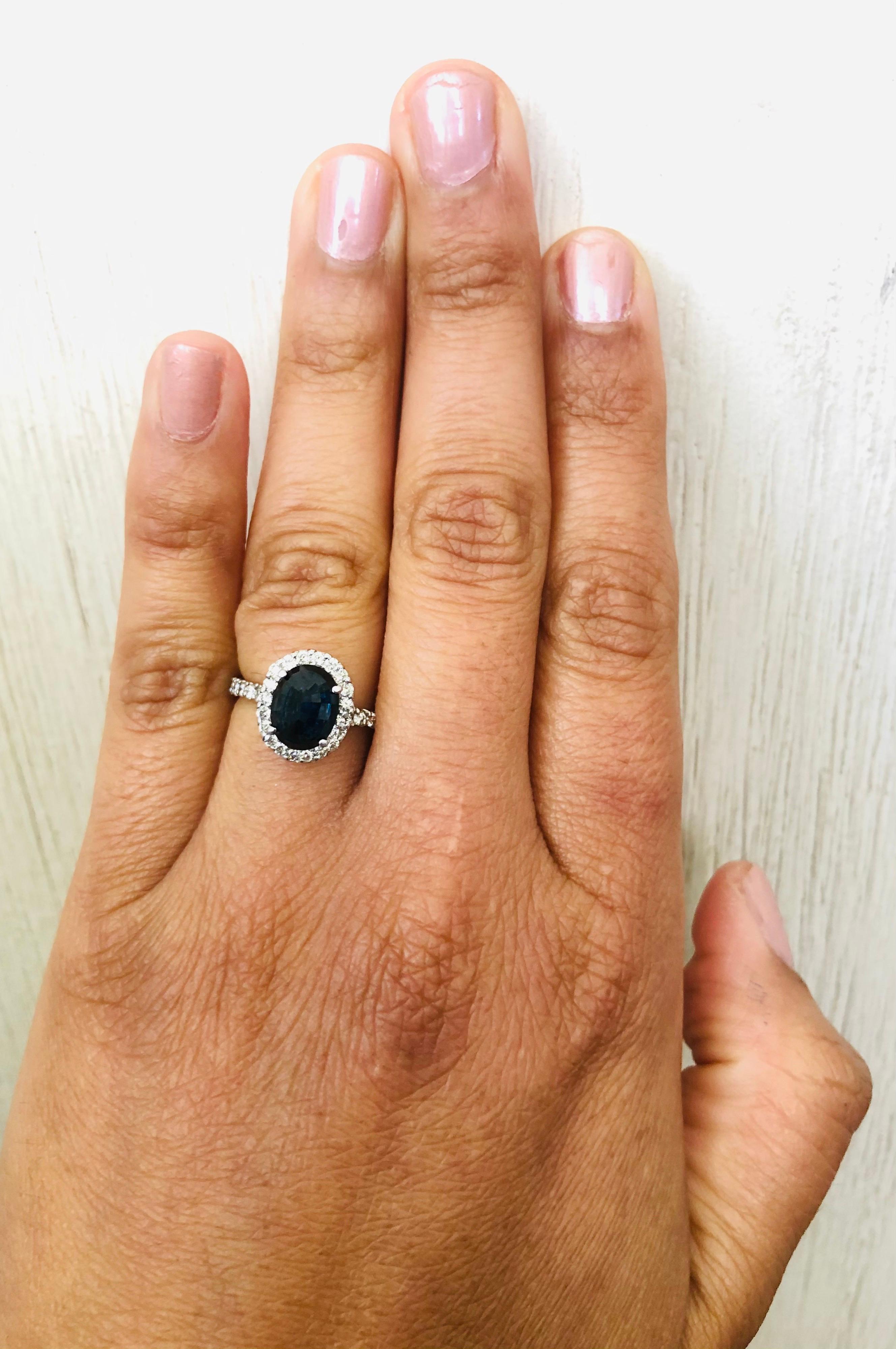 Blue Sapphire Diamond 14 Karat White Gold Ring In New Condition In Los Angeles, CA