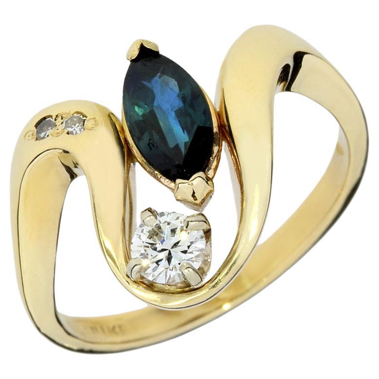 Blue Sapphire & Diamond 14K Ring For Sale