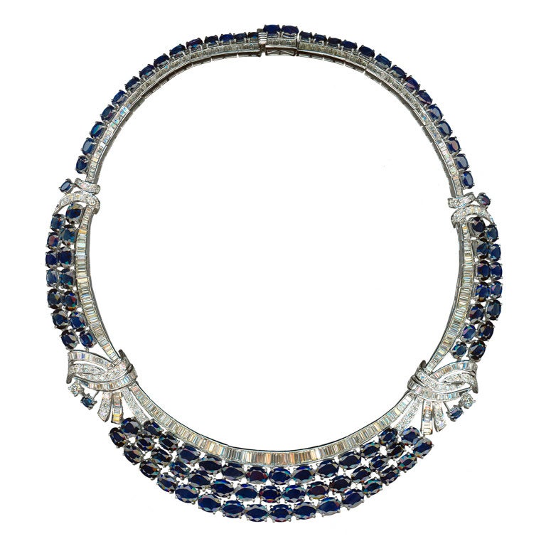 Blue Sapphire Diamond 18 Carat Gold Necklace For Sale