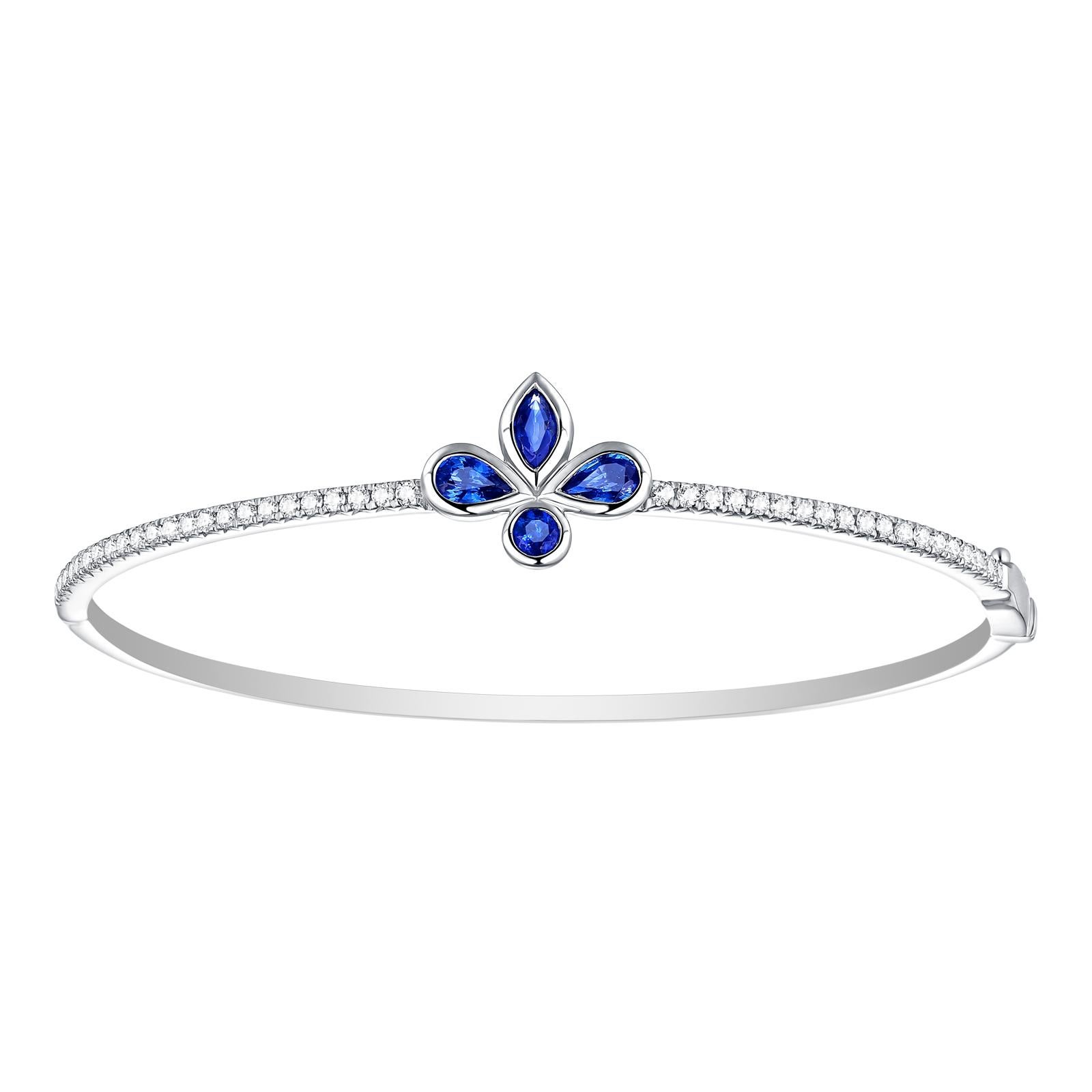 Modern Blue Sapphire Diamond 18 Karat Gold Clover Bangle Bracelet For Sale