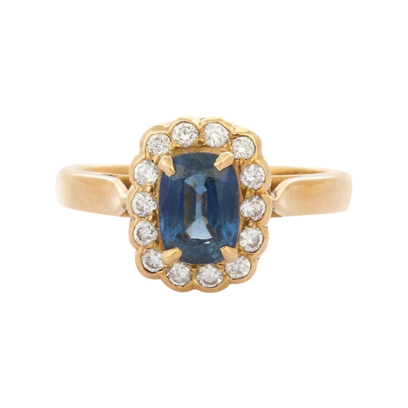 Blue Sapphire Diamond 18 Karat Gold Ring For Sale