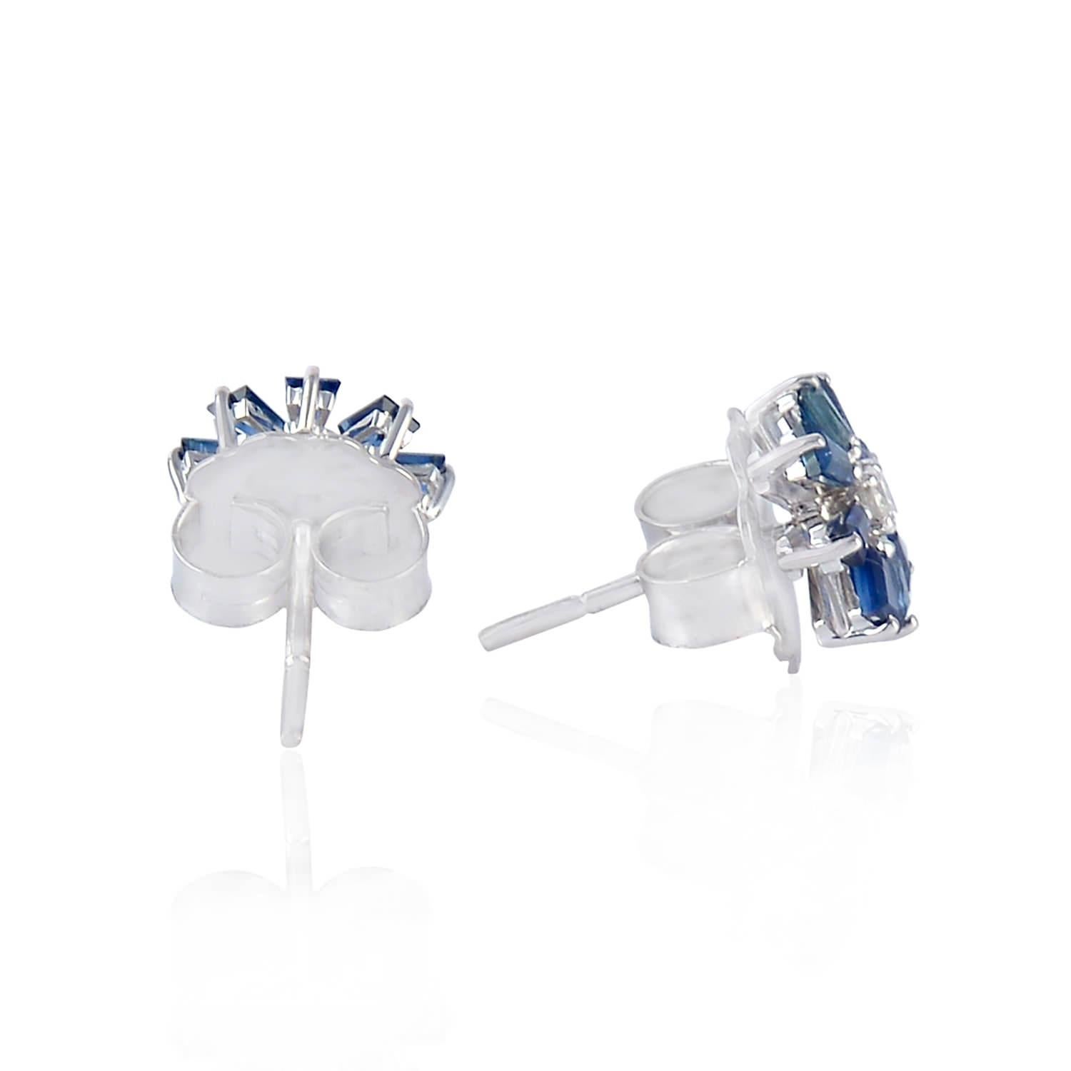 Baguette Cut Blue Sapphire Diamond 18 Karat Gold Stud Earrings For Sale