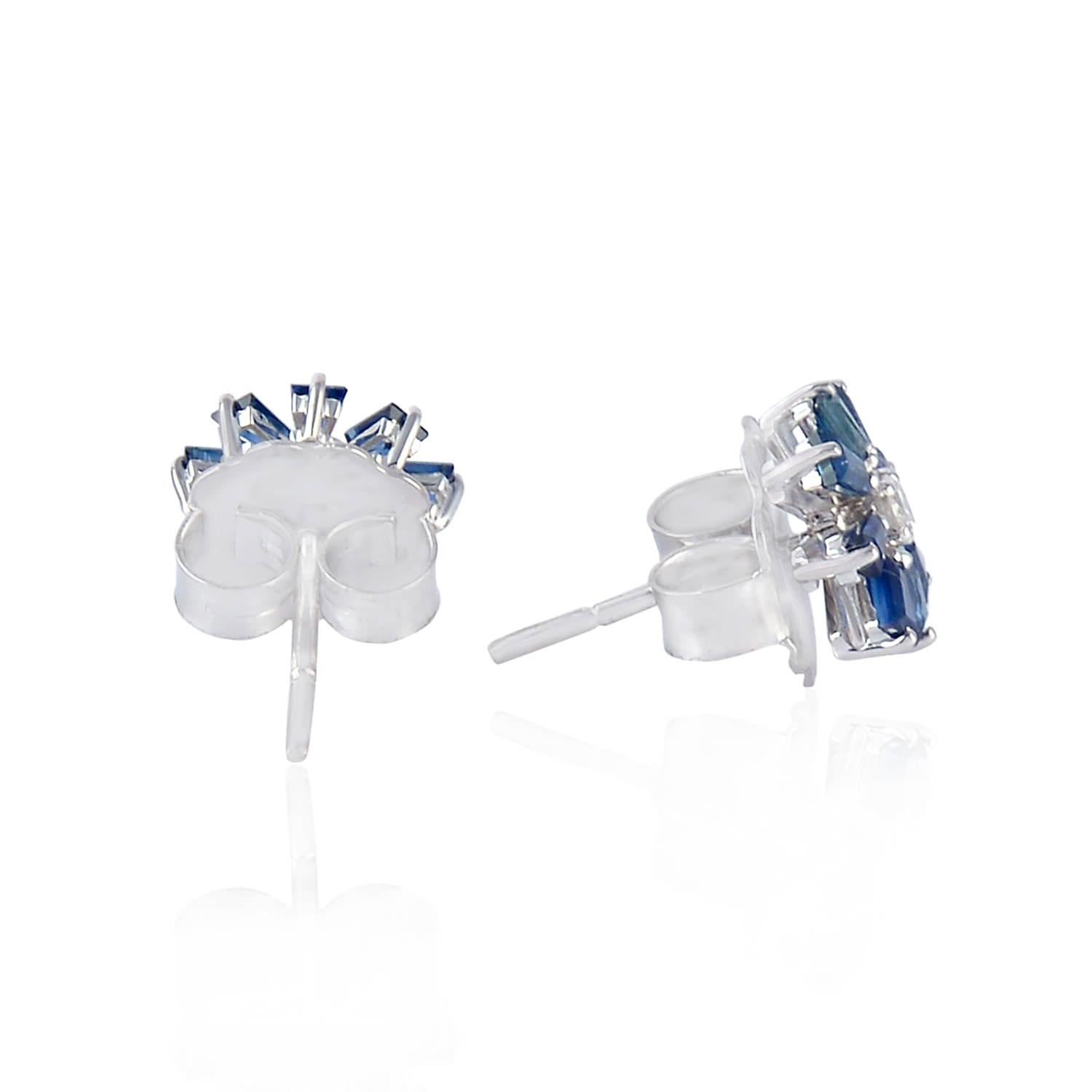 Baguette Cut Blue Sapphire Diamond 14 Karat Gold Stud Earrings For Sale