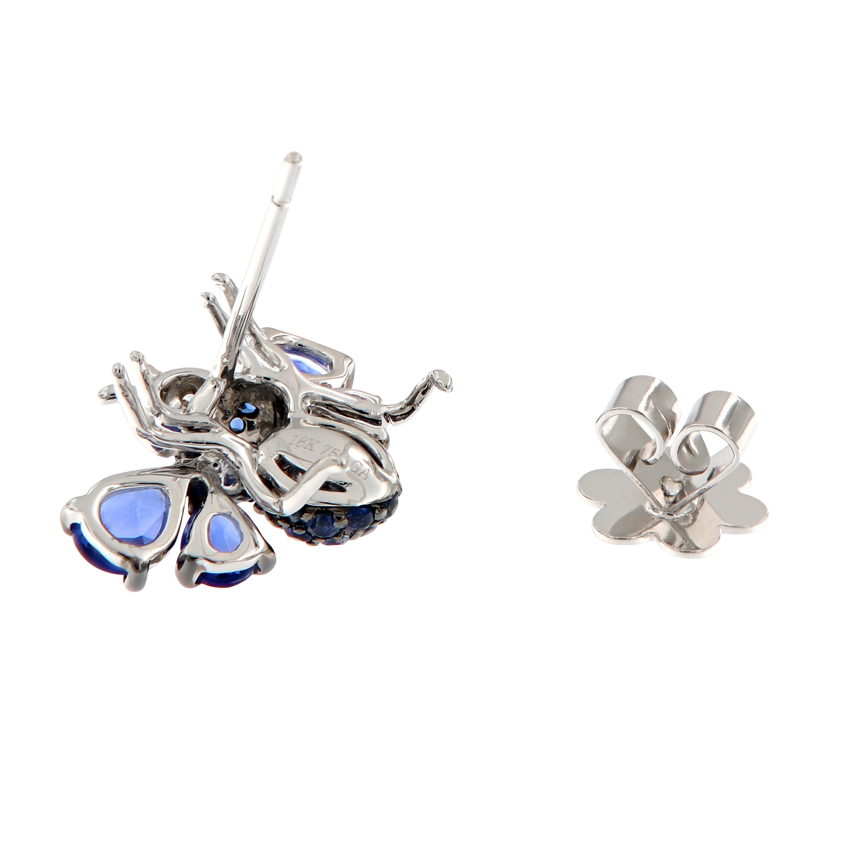 Blue Sapphire Diamond 18 Karat White Gold Bee Earrings In New Condition In Troy, MI