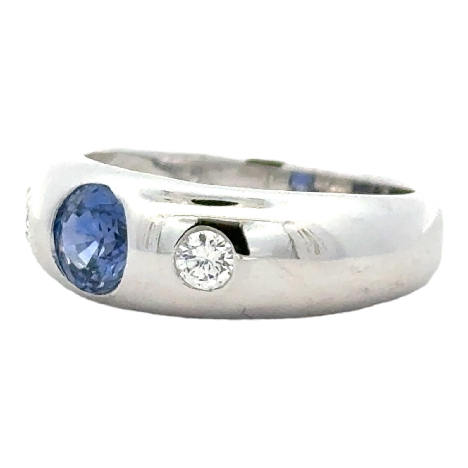 Women's Blue Sapphire Diamond 18 Karat White Gold Modern Band Ring For Sale